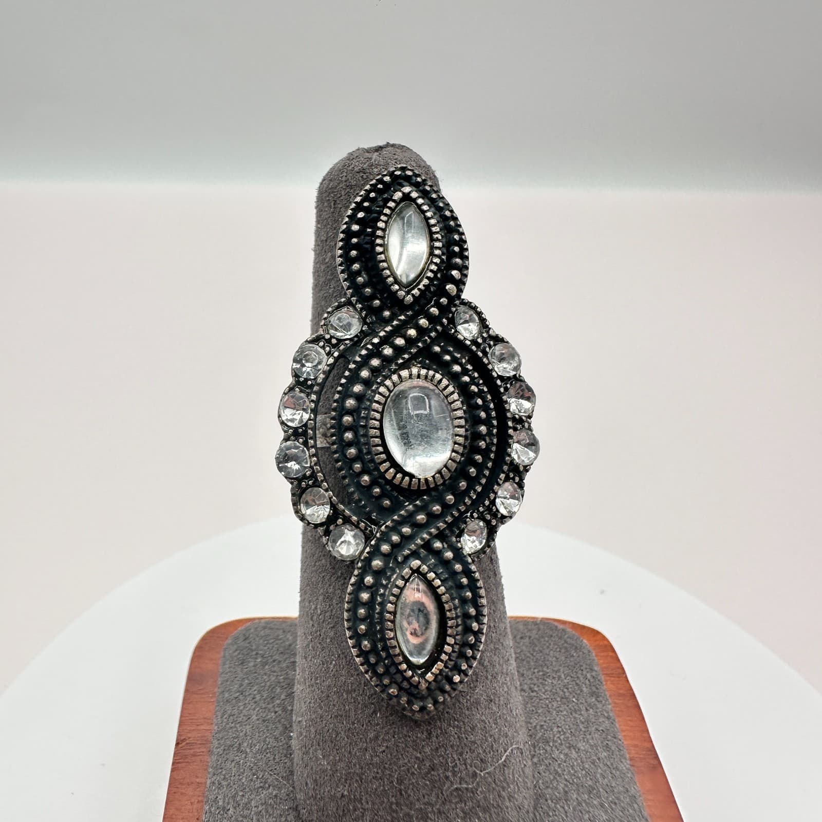 Vintage 80s Style Statement Ring Clear Rhinestone Gunmetal Oval Filigree Jewelry