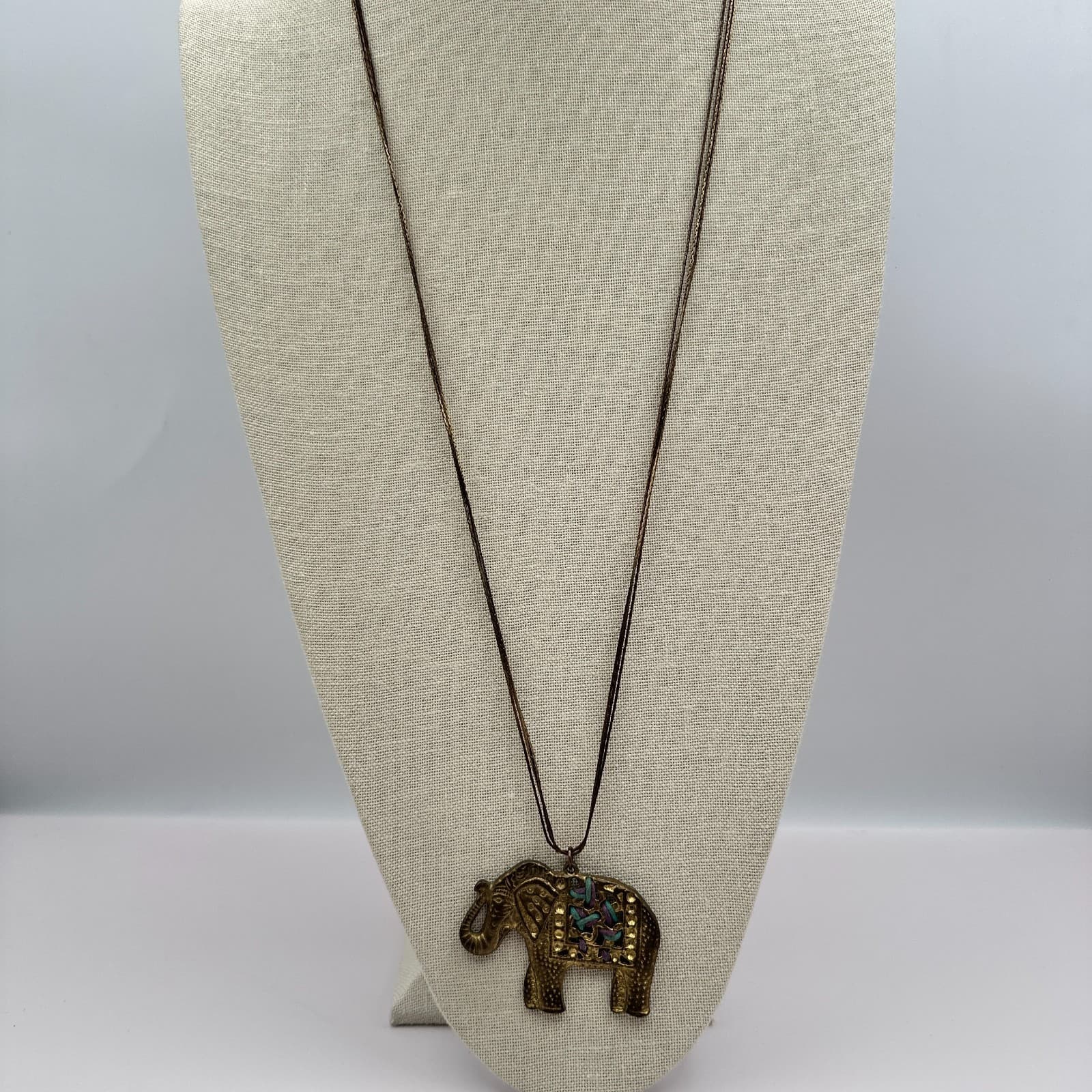 Vintage 90s Multi Strand Gold Tone Chain Elephant Pendant Necklace Boho Jewelry