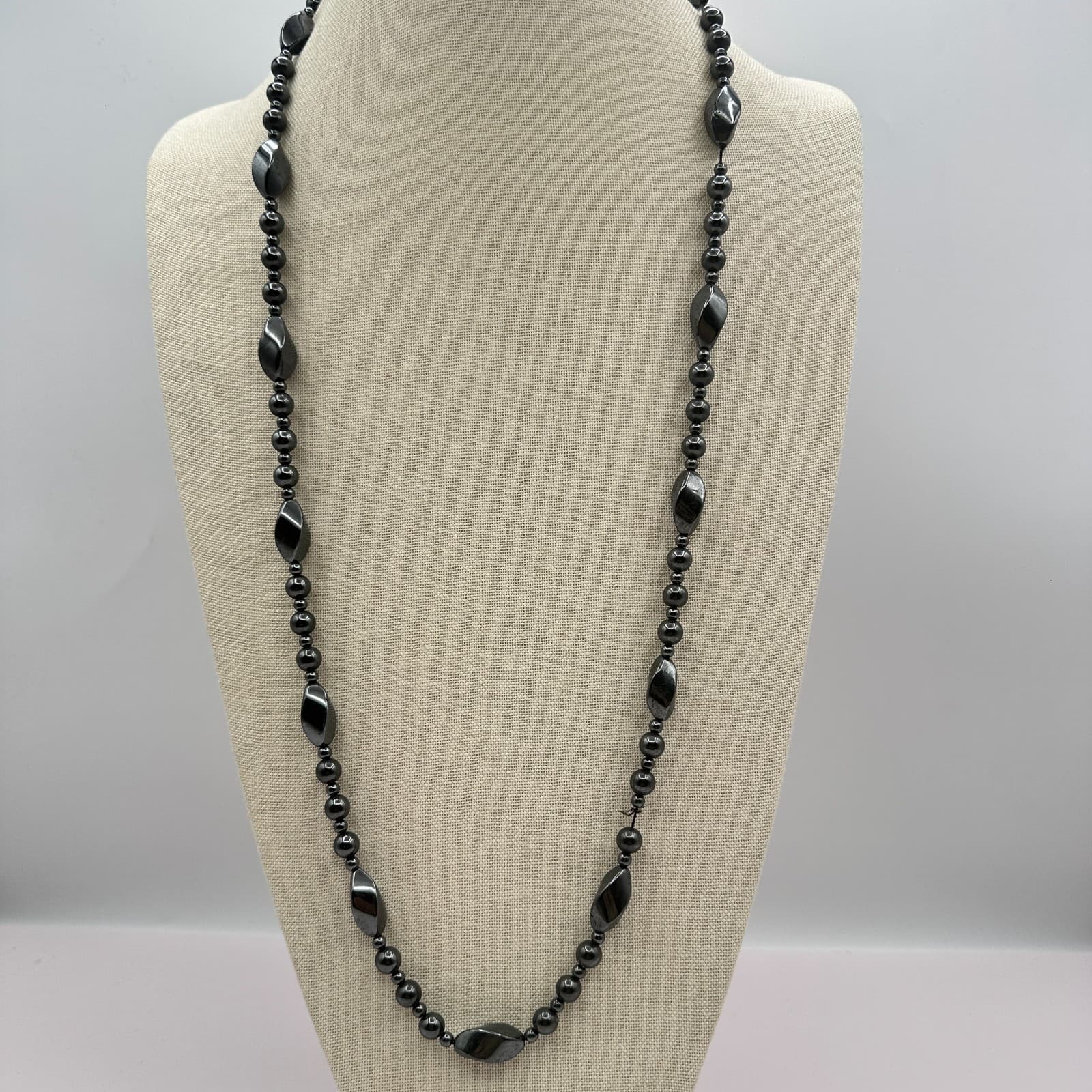 Vintage 90s Gunmetal Chain Necklace Statement Women's Classic Fashion Jewelry