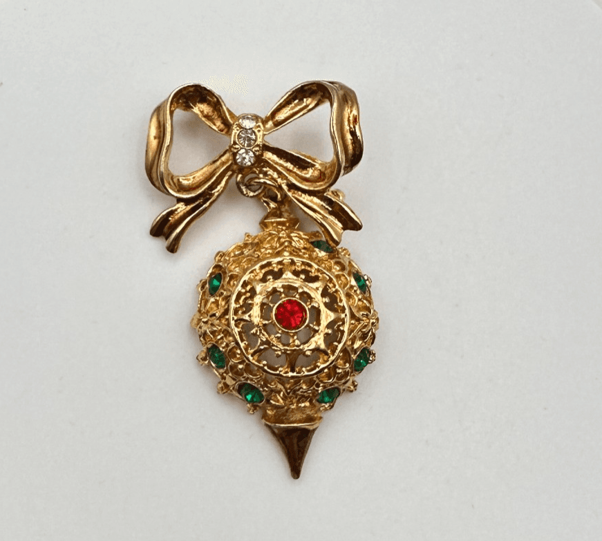 Vintage 90s Gold Tone Rhinestone Bow Ornament Brooch Pin Women's Classic Jewelry