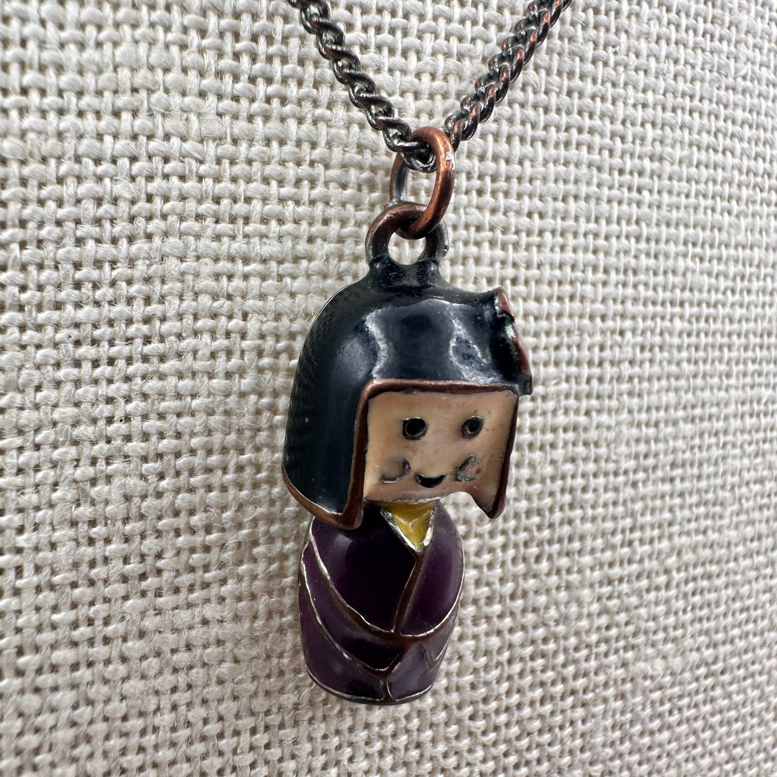 Vintage 90s Kokeshi Doll Japanese Kimono Enamel Pendant Necklace Women's Jewelry
