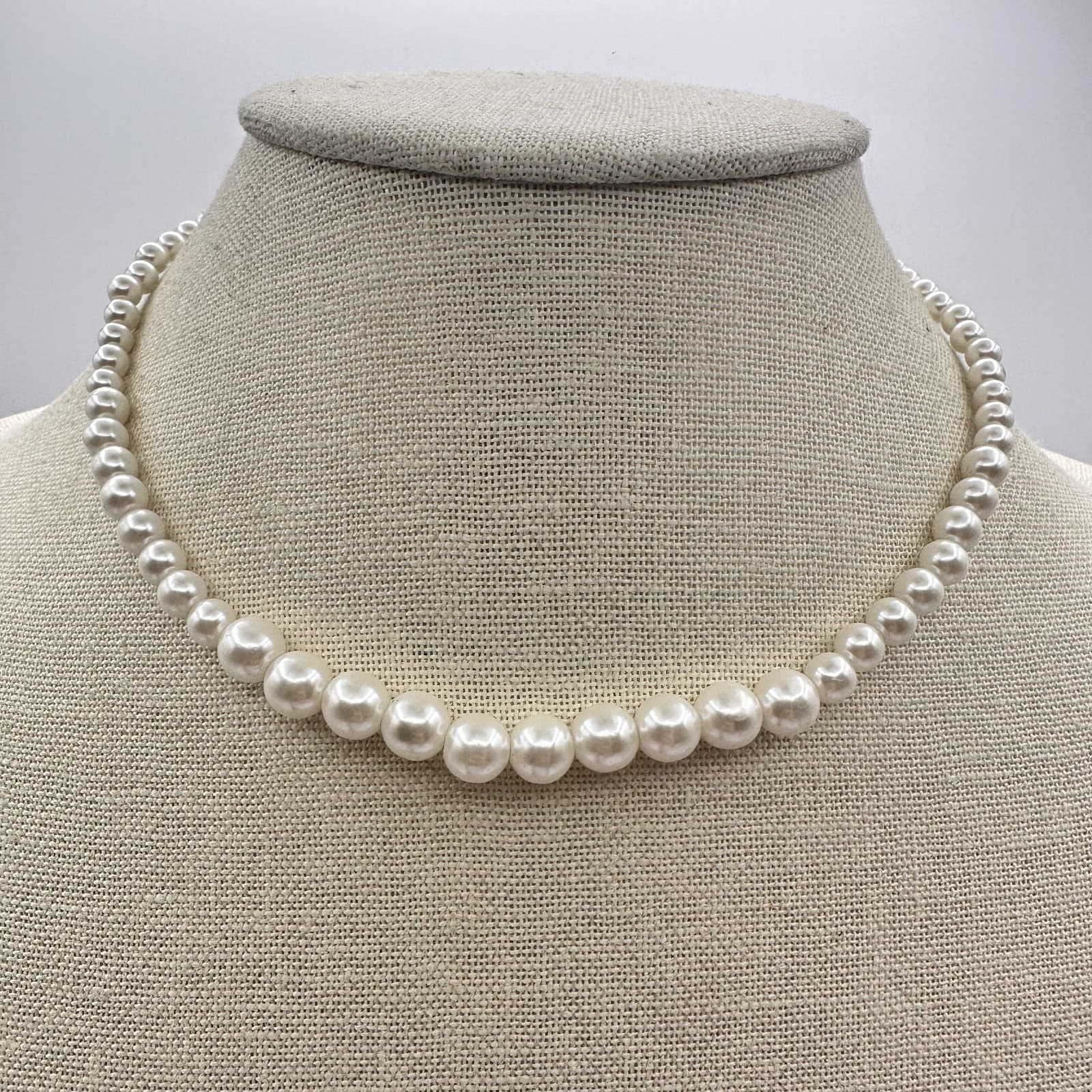 Vintage 90s White Faux Pearl Beaded Choker Necklace Women's Fashion Jewelry