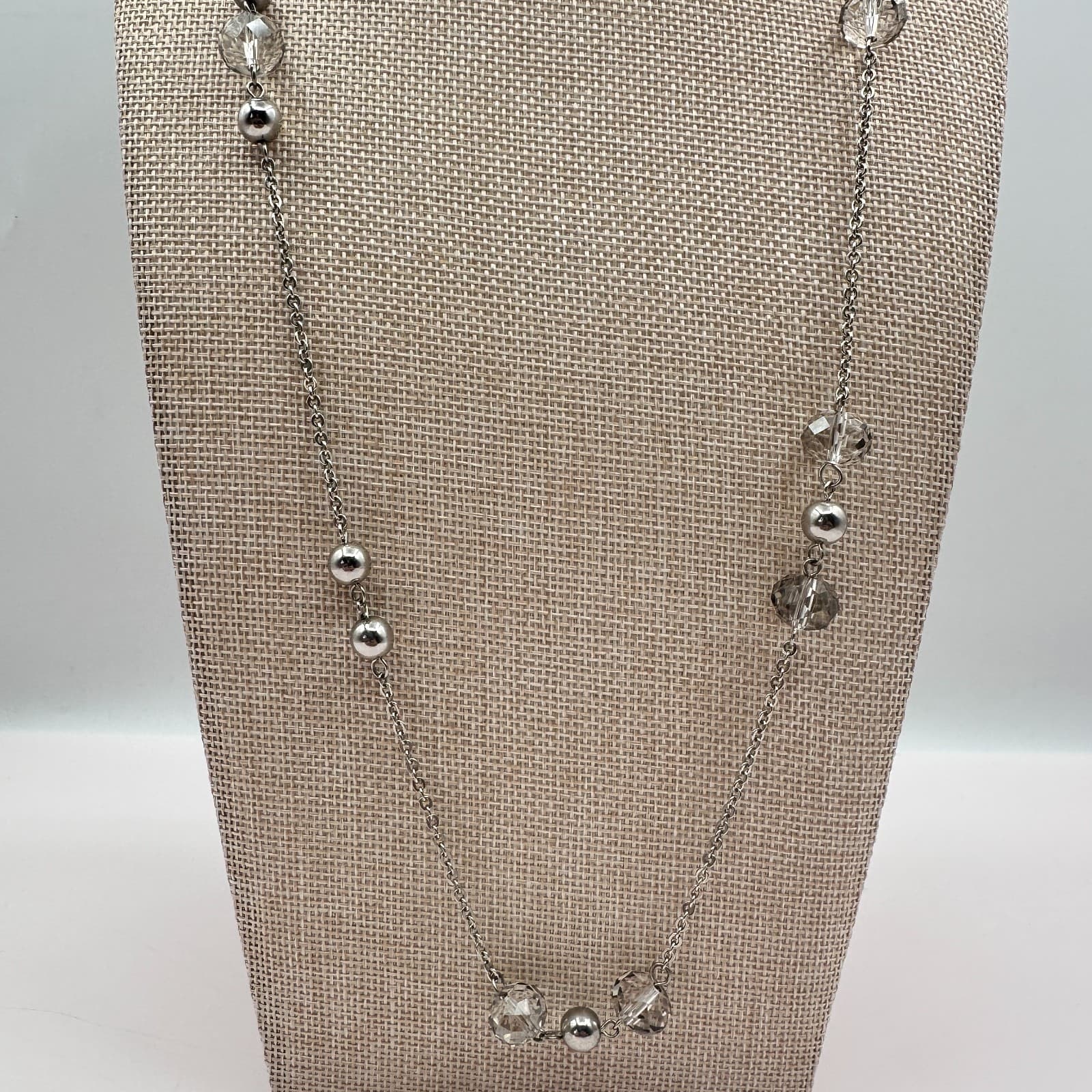 Vintage 90s Smoke Grey Glass Bead Silver Tone Station Necklace Fashion Jewelry
