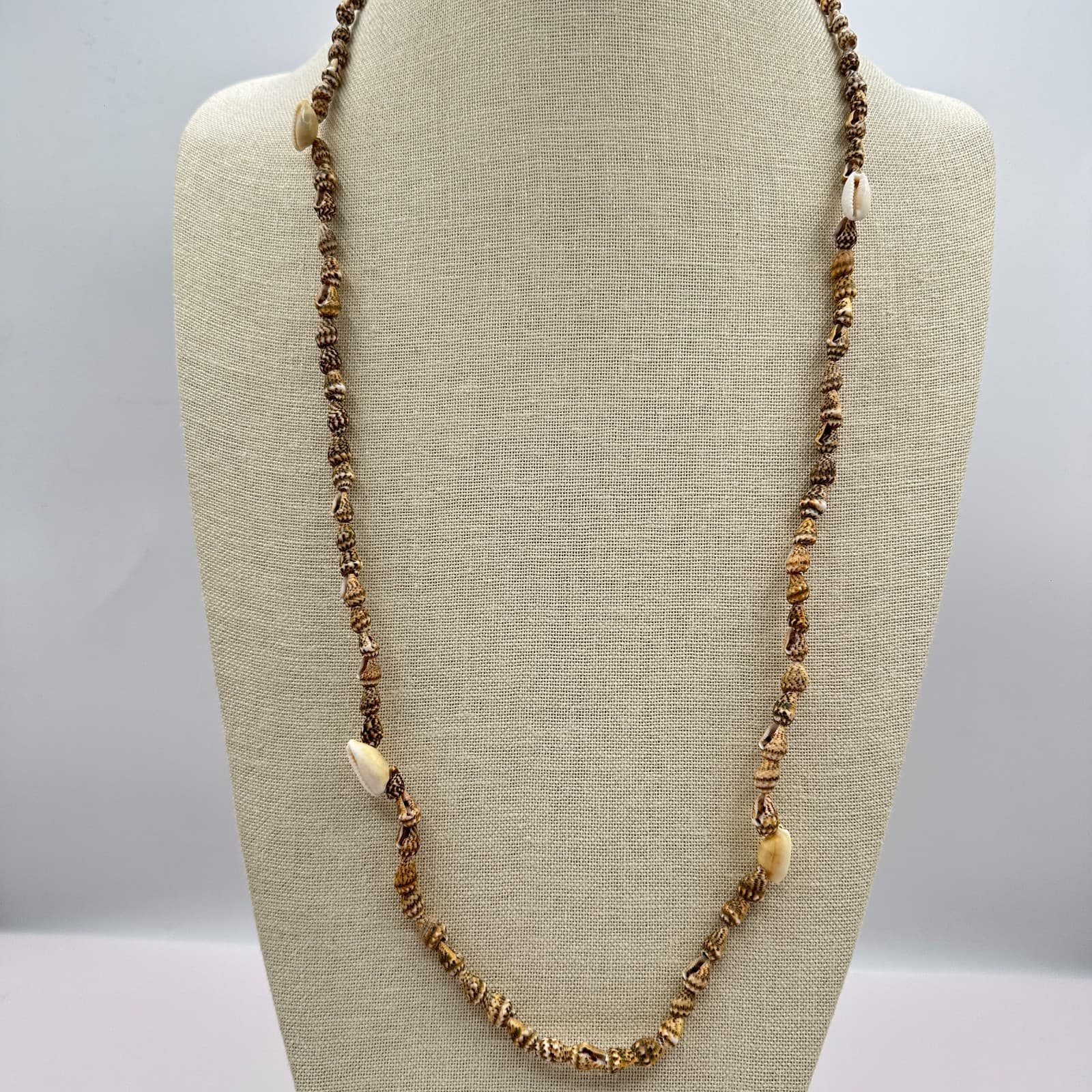 Vintage Y2K Single Strand Seashell Necklace Boho Women's Classic Fashion Jewelry