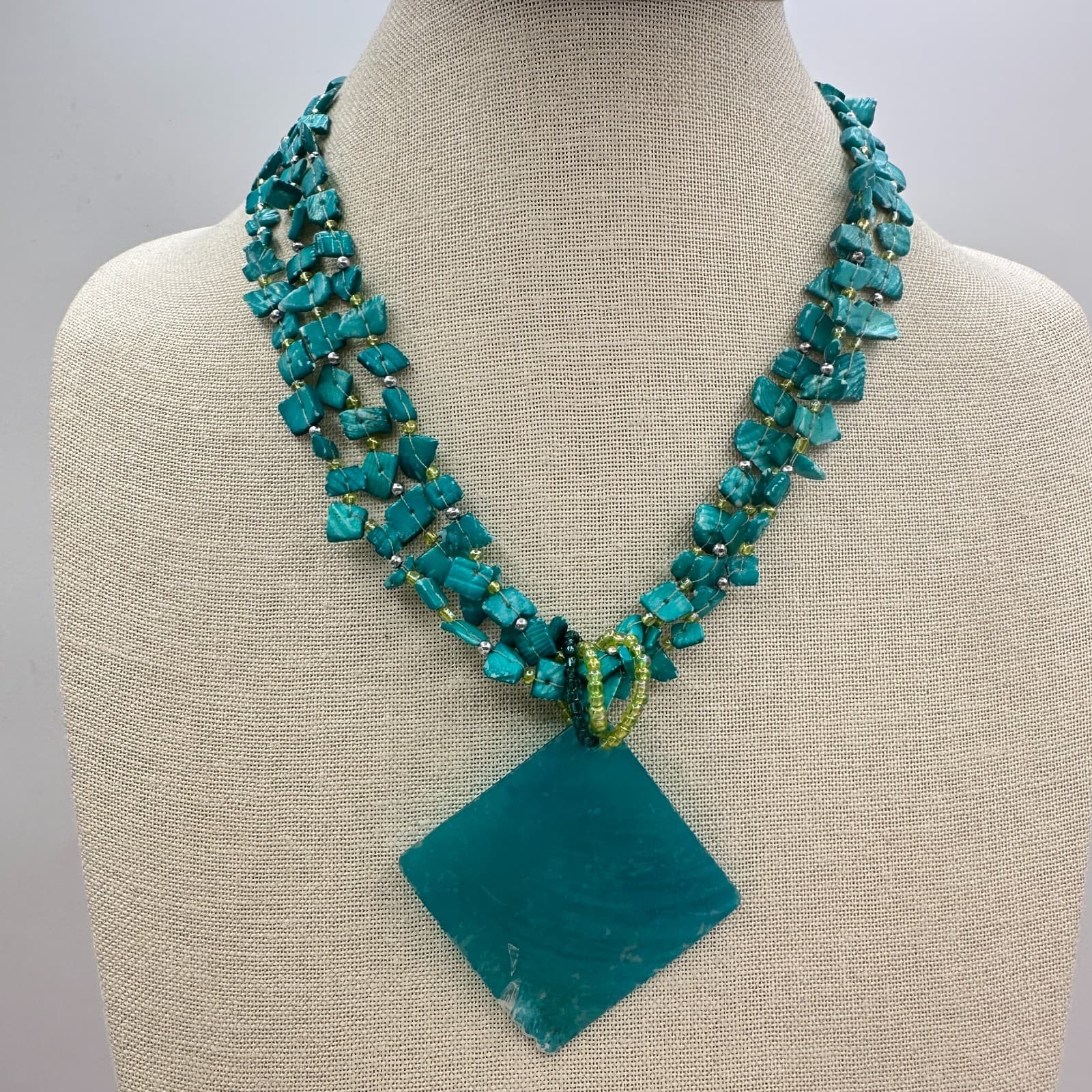 Vintage Y2K Turquoise Blue Pendent Necklace Statement Women's Classic Jewelry