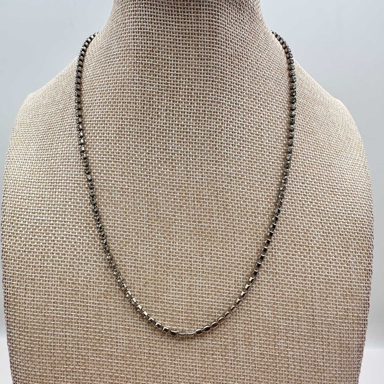 Vintage 80s Silver Tone Clear Diamond Cut Bead Ball Chain Necklace Retro Jewelry