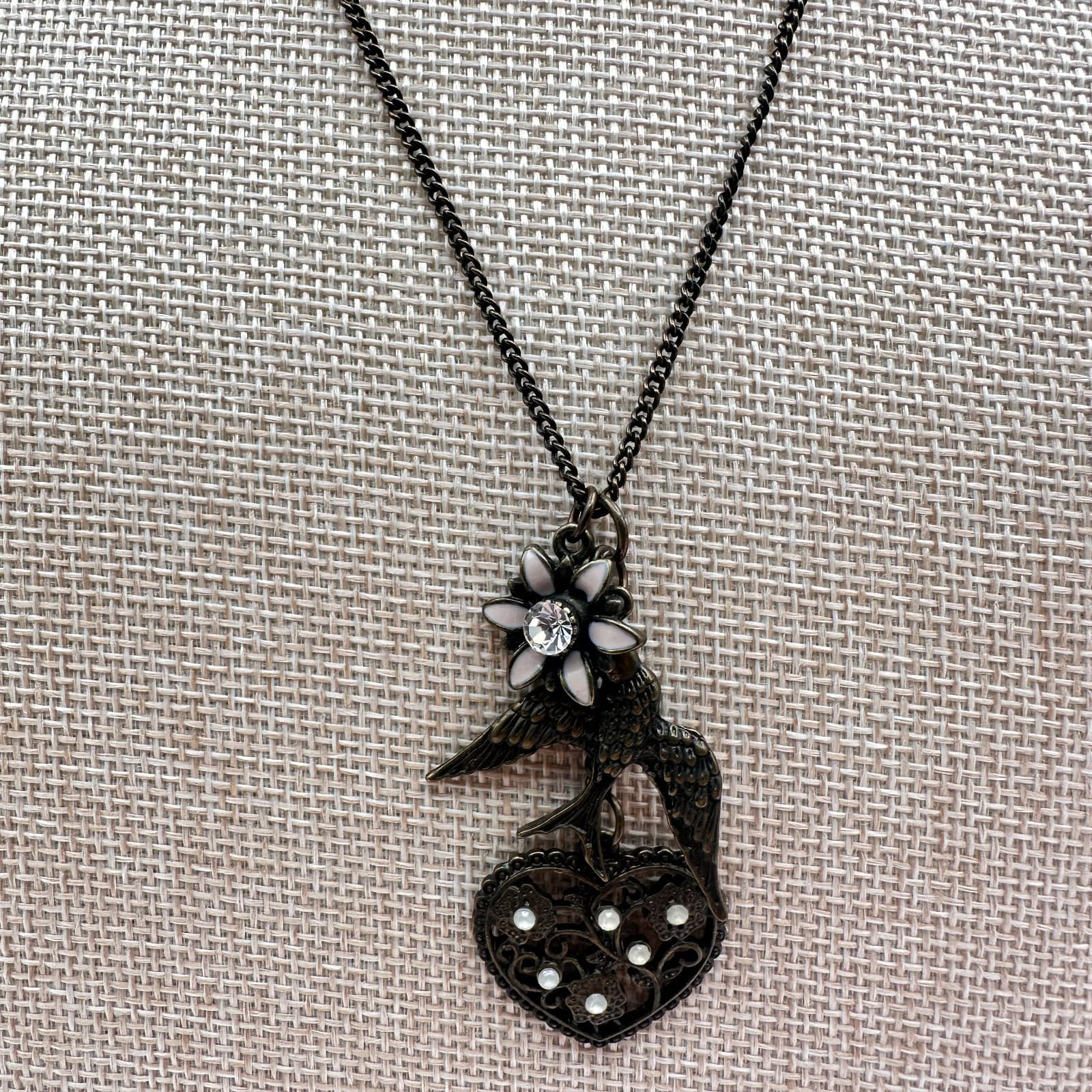 Vintage 80s Bird Heart Necklace Oxidized Silver Tone Flower Pendant Jewelry