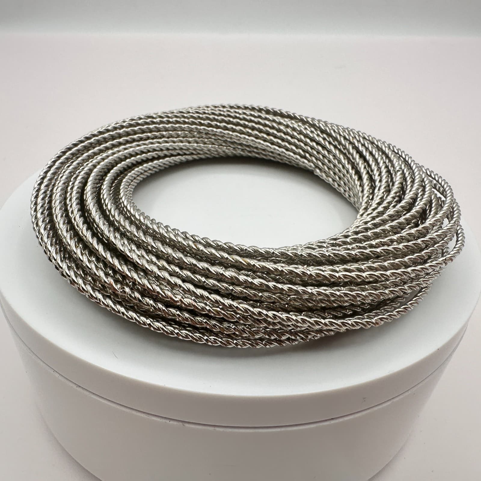 Vintage 90s Silver Tone Twisted Rope Bangle Bracelet Multi Strand Stackable