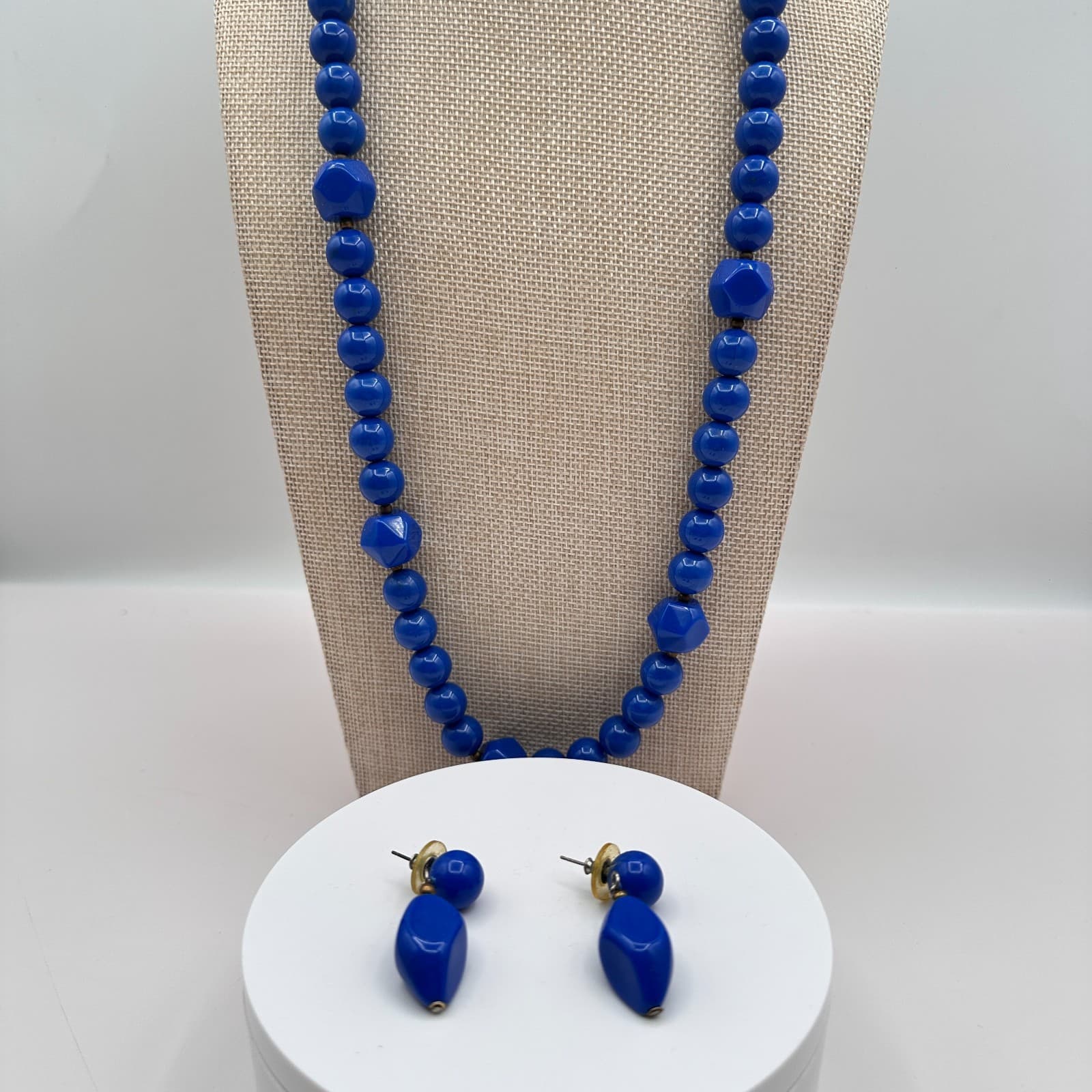 Vintage 80s Blue Resin Bead Necklace & Dangle Earrings Set Boho Fashion Jewelry