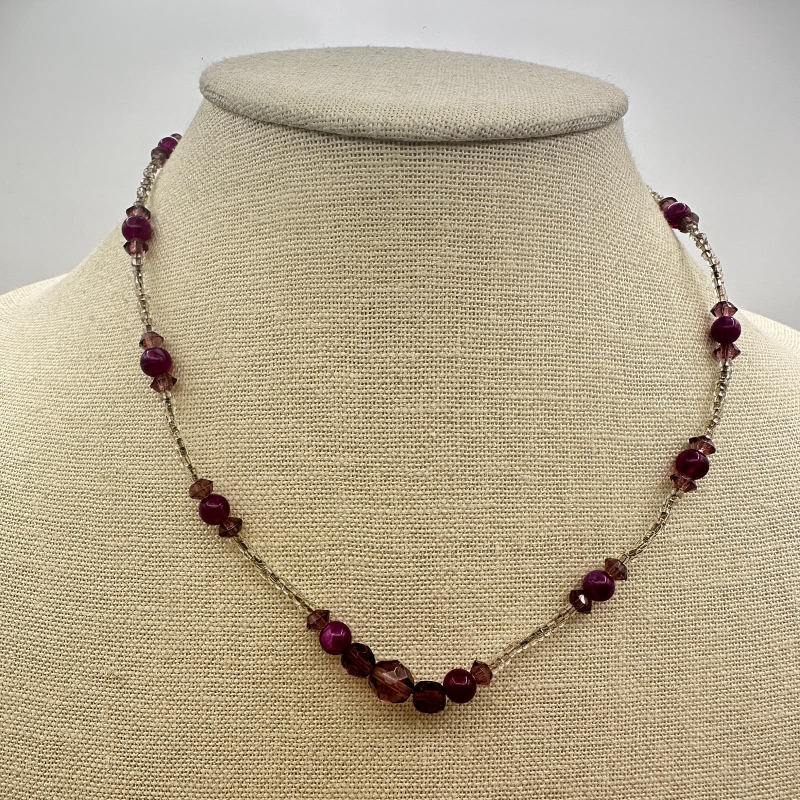 Vintage 90s Y2K Seed Beaded Choker Necklace Boho Women Classic Fashion Jewelry