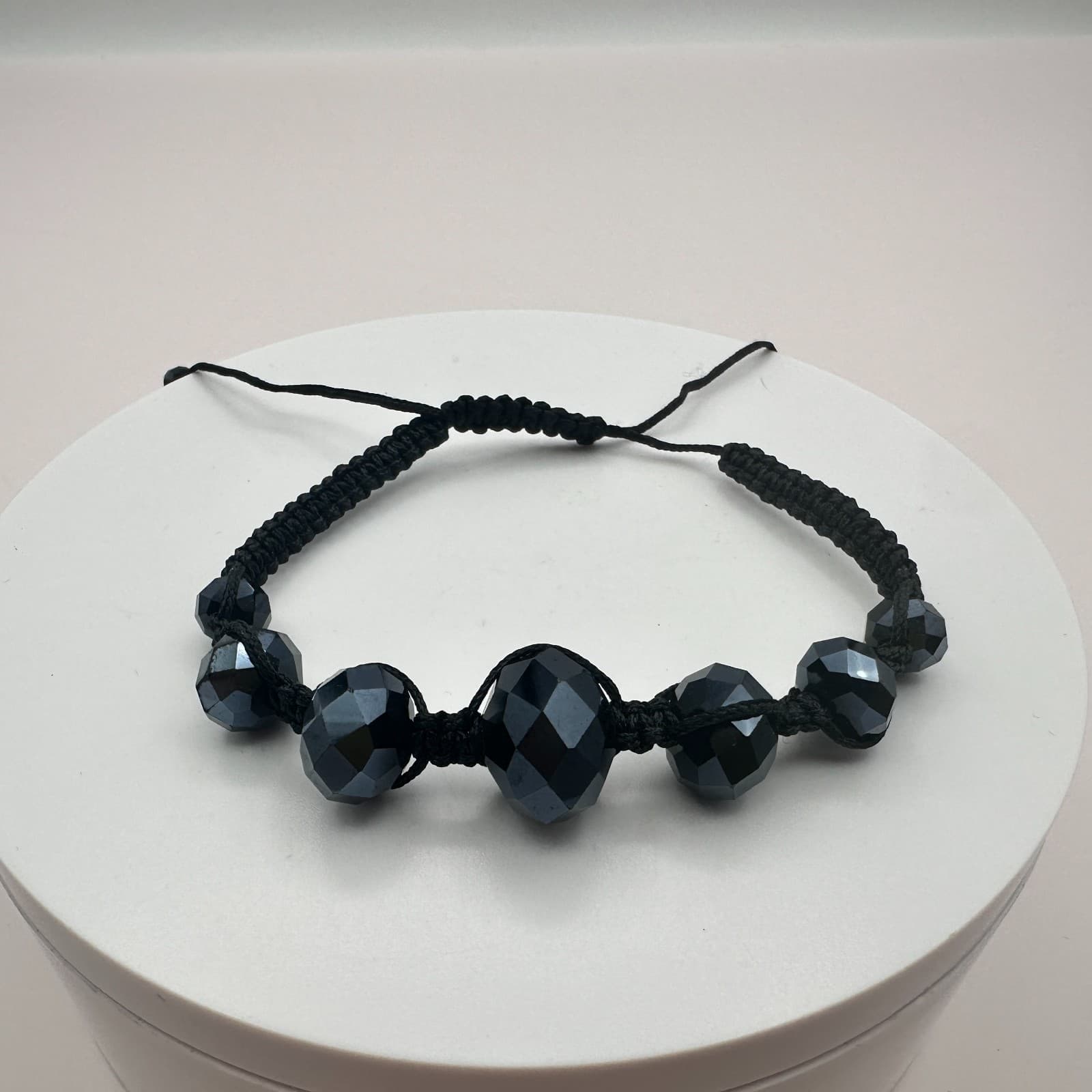 Vintage 90s Black Glass Beaded Macrame Bracelet Boho Classic Fashion Jewelry