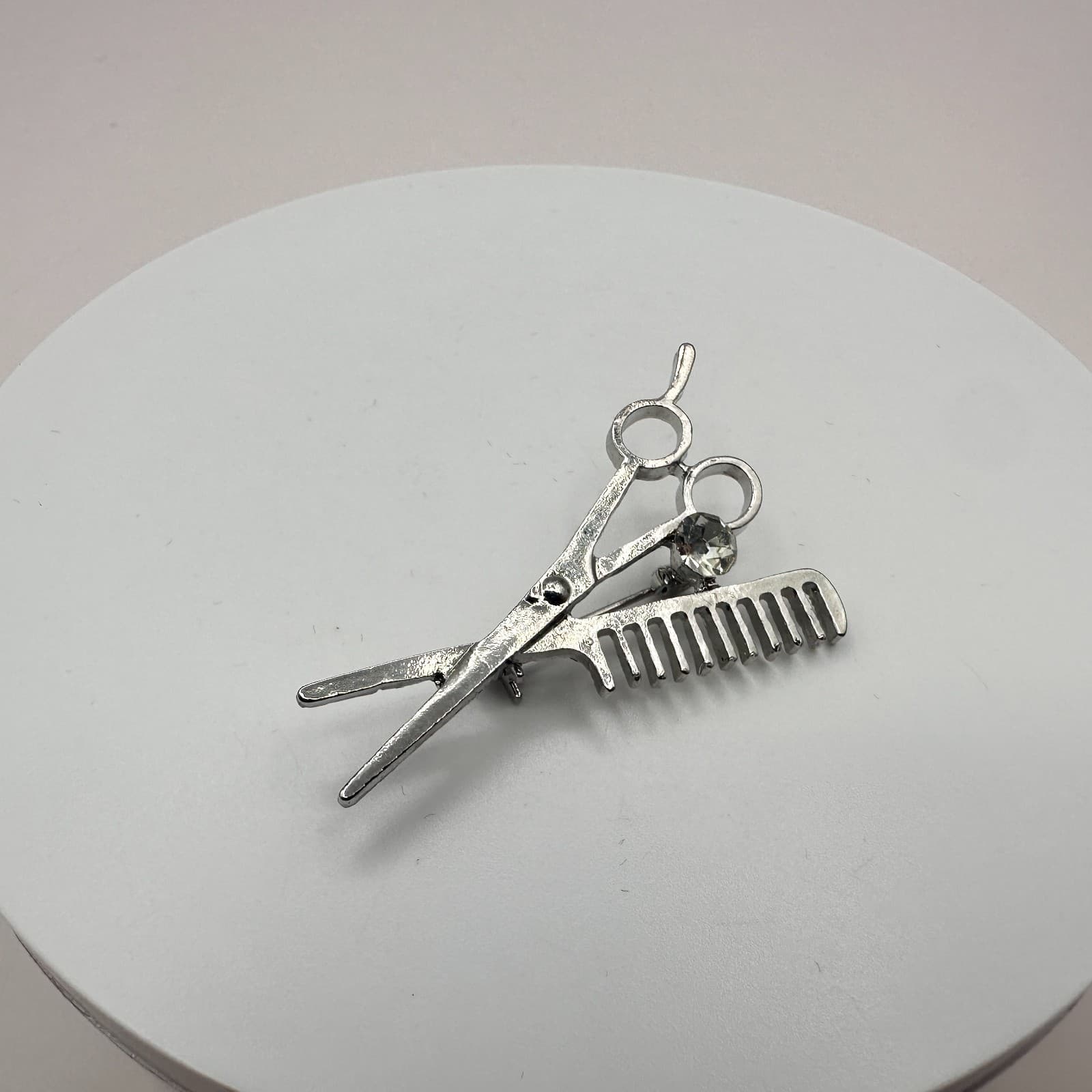 Vintage 90s Silver Tone Scissor and Comb Brooch Hair Stylist Barber Glass Pin
