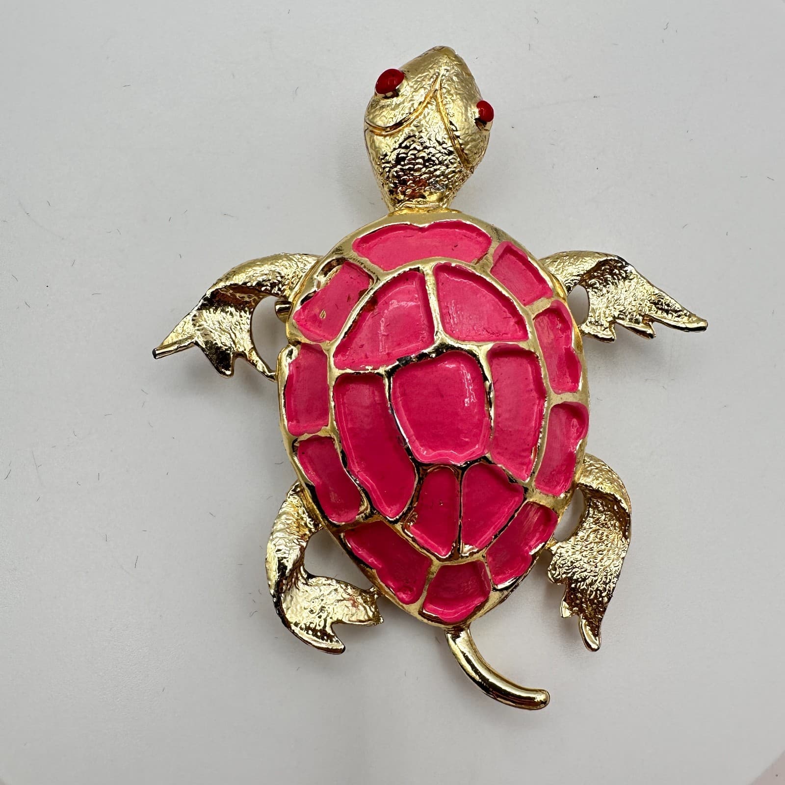Vintage Y2K Pink Enamel Turtle Brooch Pin Gold Tone Red Eyes Statement Jewelry