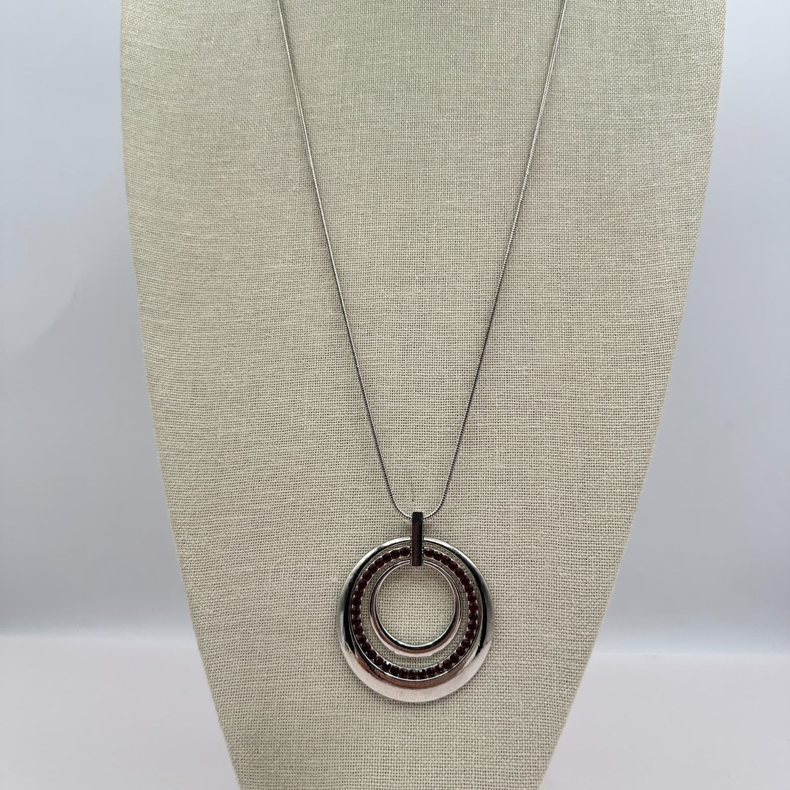 Vintage 90s Silver Tone Red Glass Double Circle Pendant Snake Chain Necklace