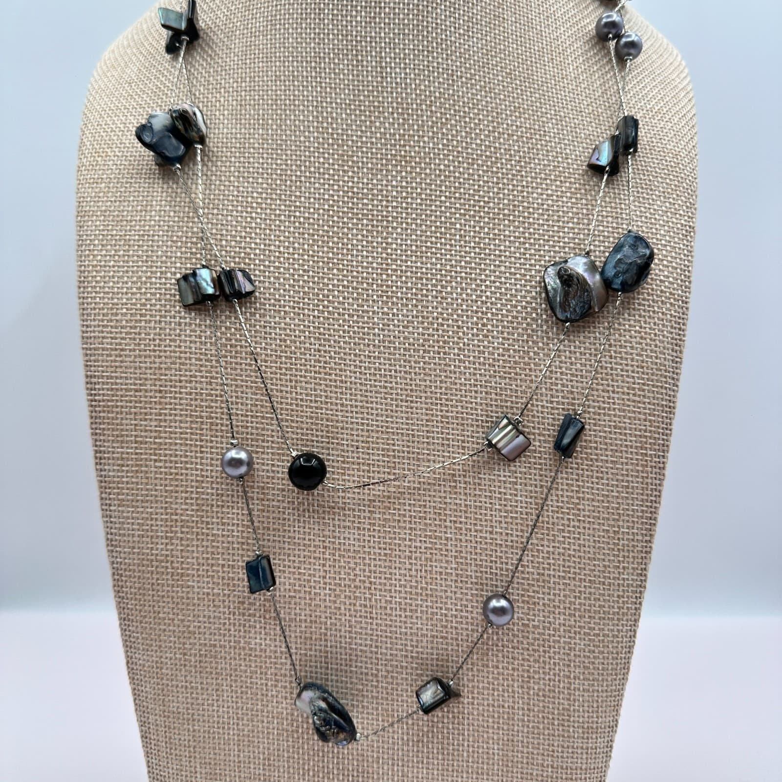 Vintage 90s Silver Tone Double Strand Iridescent Shell Necklace Women's Jewelry
