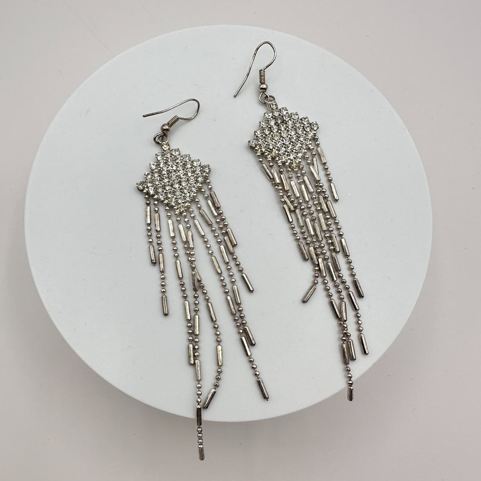 Vintage 90s Y2K Clear Rhinestone Silver Tone Tassel Chandelier Earrings Jewelry