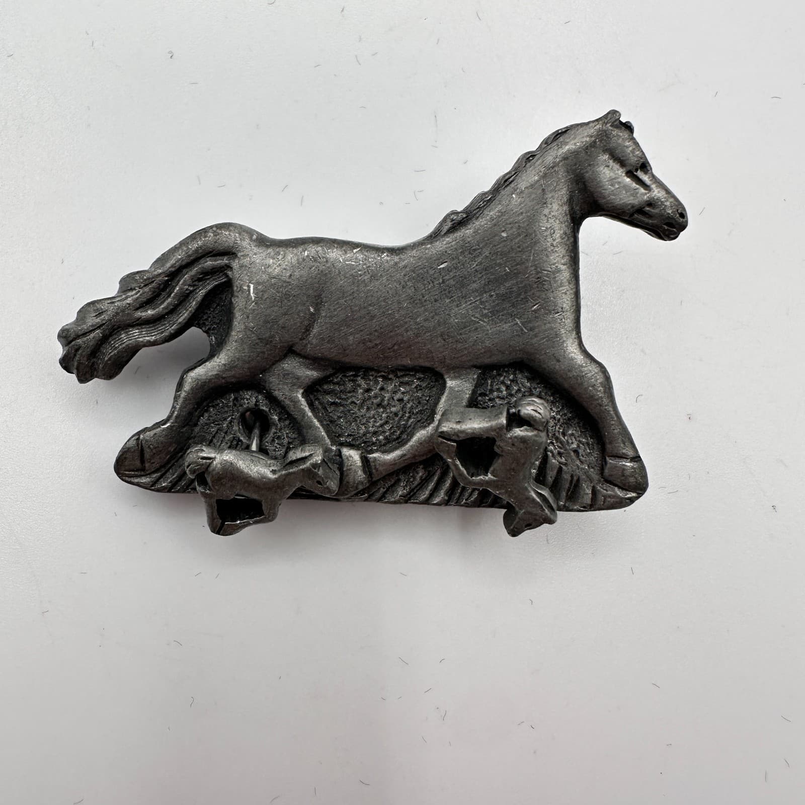 Vintage 90s Pewter Finish Mare Brooch Pin & Stud Earring Set Women's Jewelry