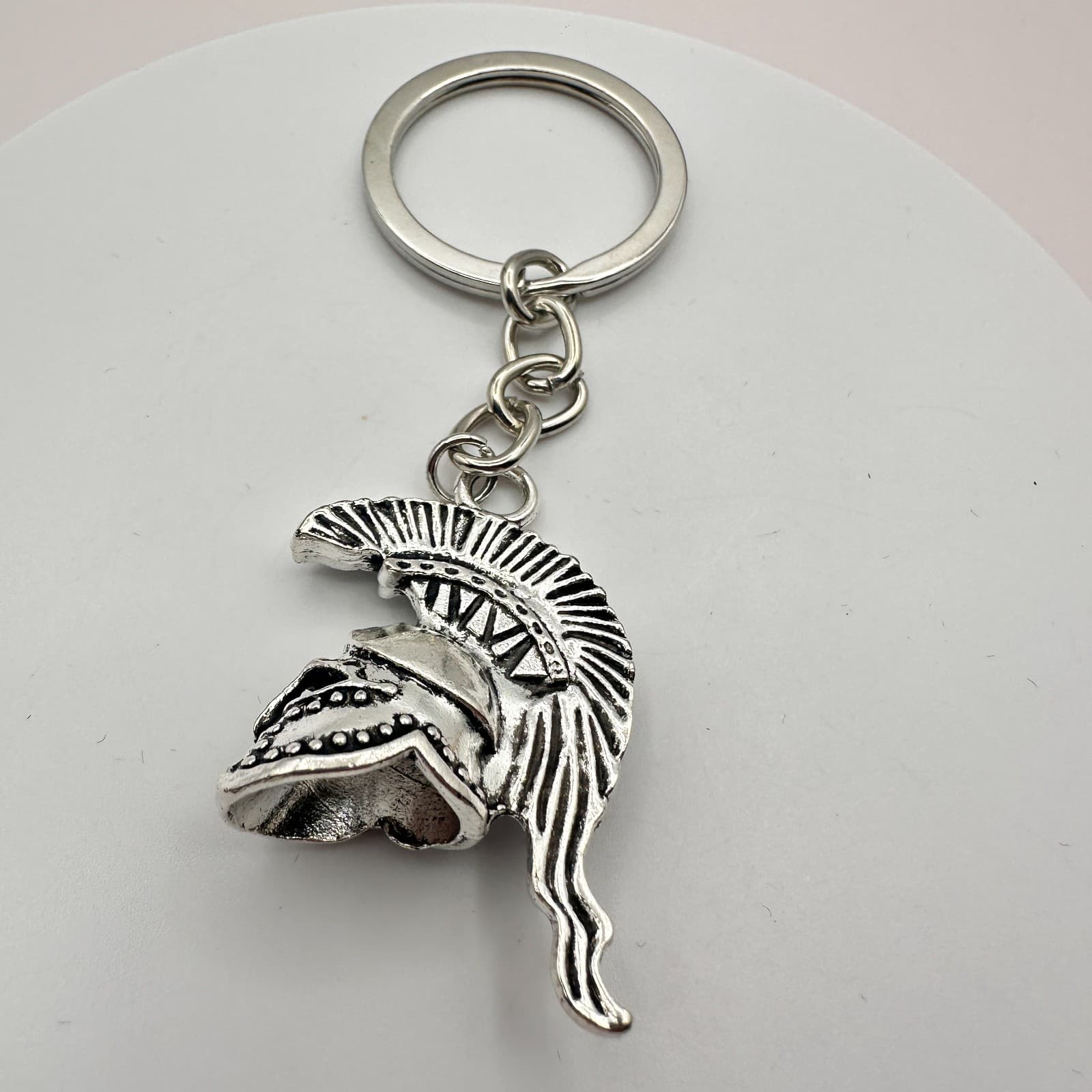 Vintage 90s Silver Tone Spartan Warrior Helmet Keychain Greek Gladiator Jewelry