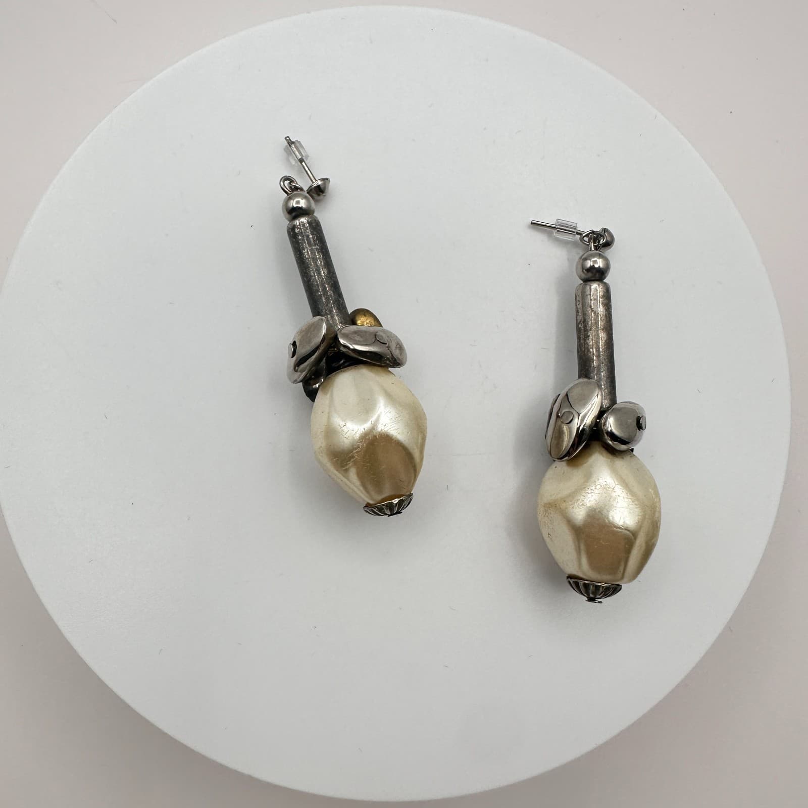 Vintage 90s Silver Tone Faux Pearl Bead Dangle Earrings Boho Modernist Jewelry