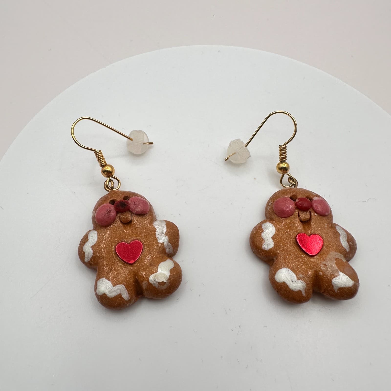 Vintage 90s Brown Gingerbread Man Dangle Earrings Red Heart Christmas Holiday