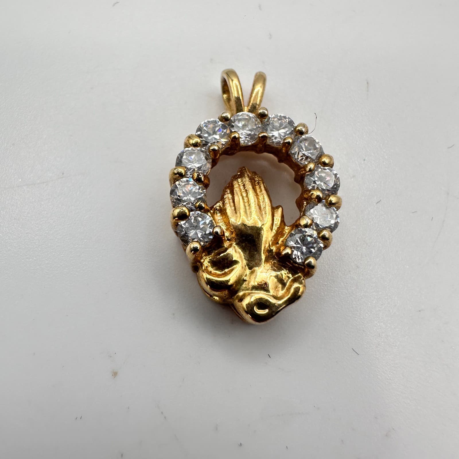 Vintage 90s Gold Tone Praying Hands Pendant Clear Rhinestone Women's Jewelry