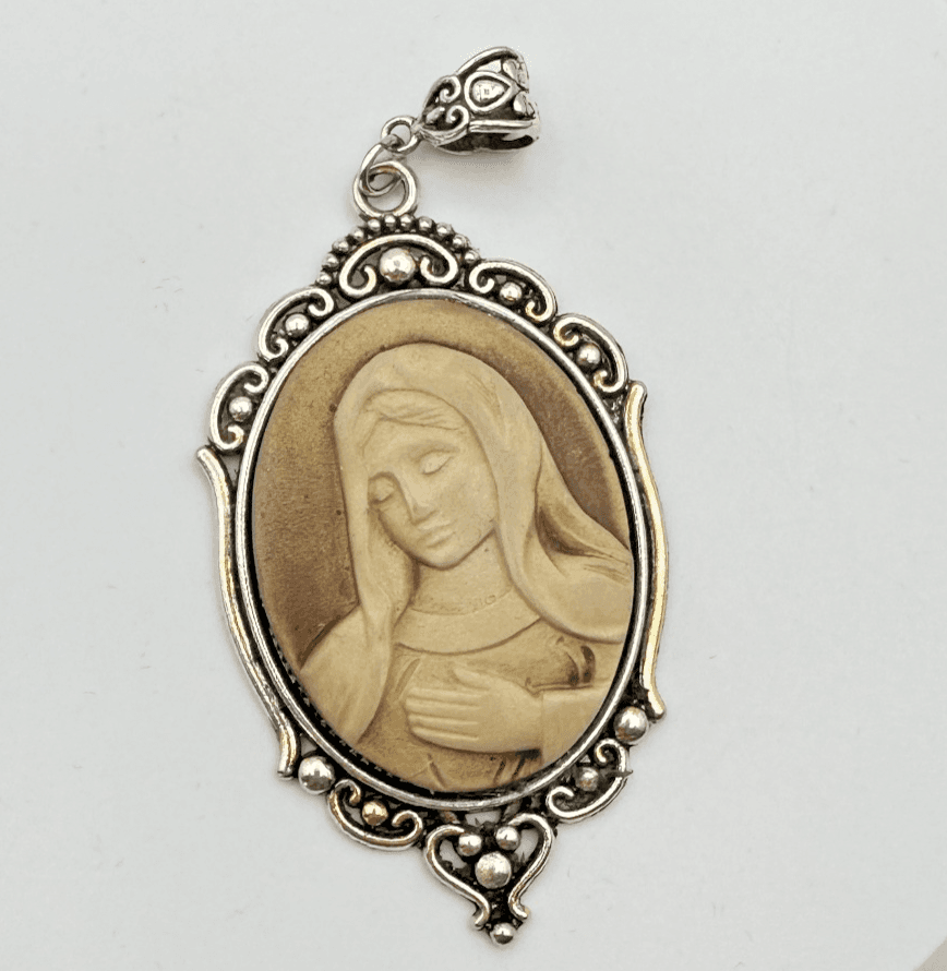 Vintage Y2K Our Lady of Sorrows Cameo Pendant Silver Tone Religious Jewelry