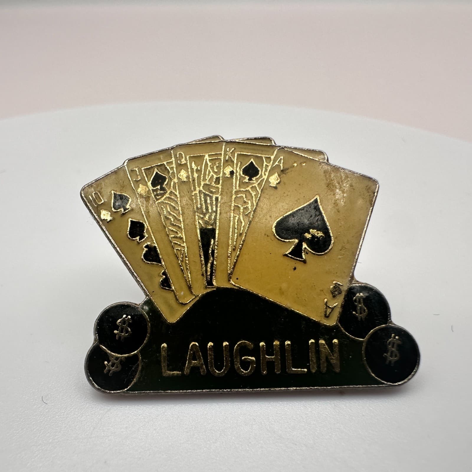 Vintage 90s Laughlin Royal Flush Poker Playing Cards Gold Tone Lapel Pin Jewelry