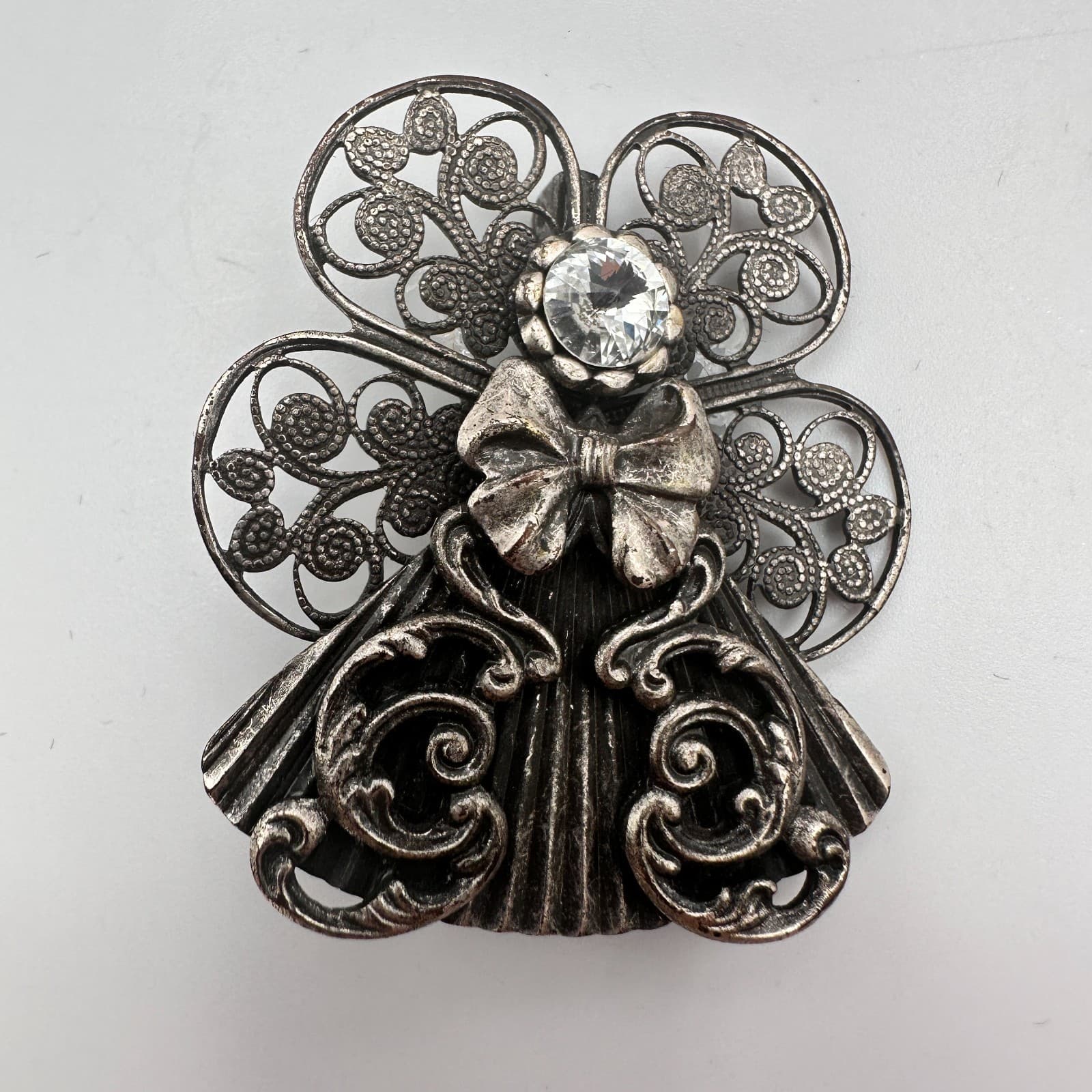 Vintage 90s Silver Tone Angel Brooch Filigree Wings Clear Glass Bow Jewelry