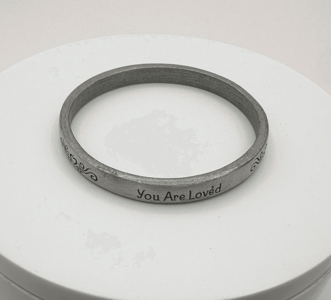 Vintage 90s Silver Tone You Are Loved Heart Bracelet Women's Classic Jewelry