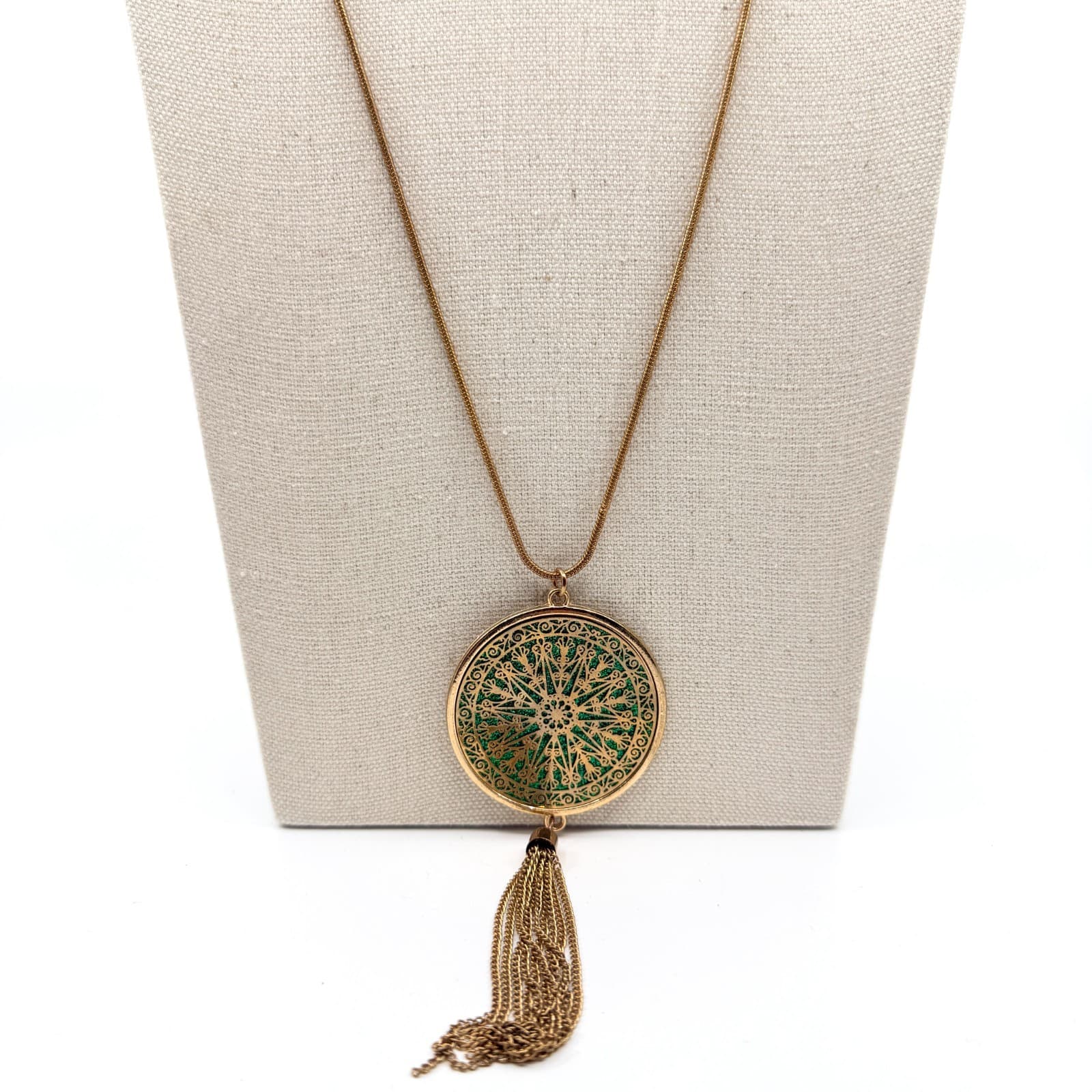 Vintage Gold Tone Round Medallion Pendant Necklace Green Enamel Tassel Boho Y2K