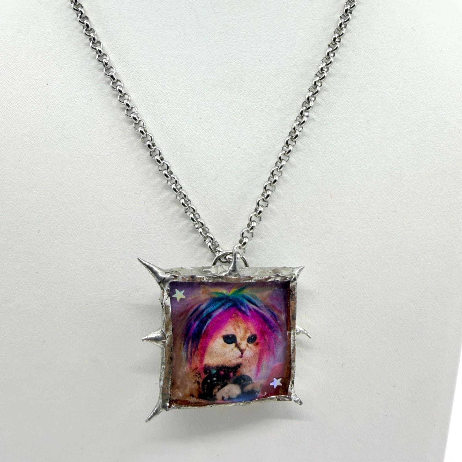 Vintage Silver Tone Pink Hair Cat Photo Pendant Necklace Spike Thorn Retro Y2K