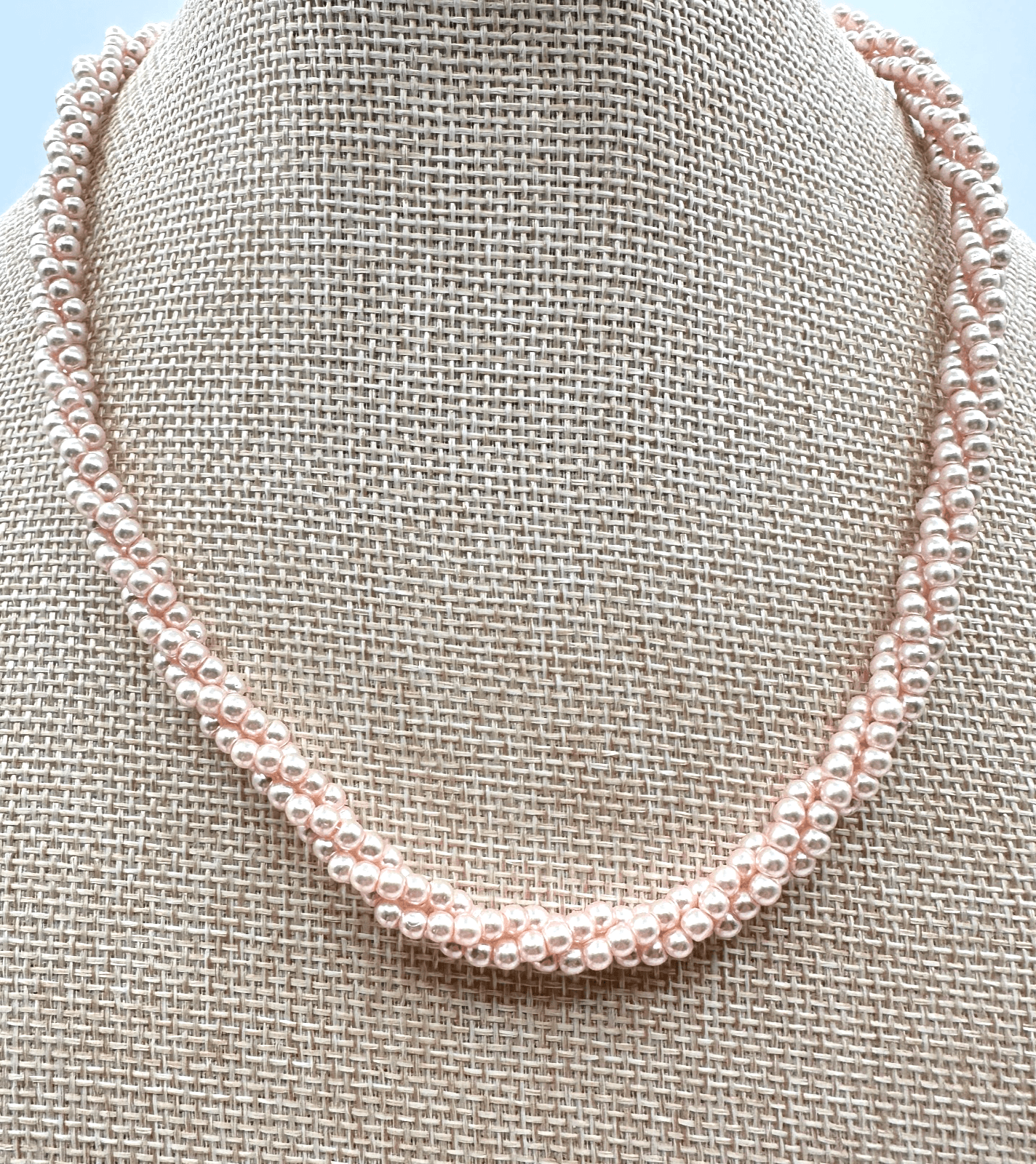 Vintage 80s Pink Beautiful Beaded Neckace For Women Jewelry