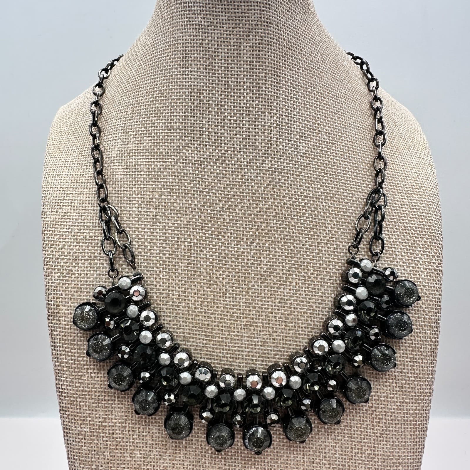 Vintage Y2K Gunmetal Tone Rhinestone Glitter Bib Statement Necklace Jewelry