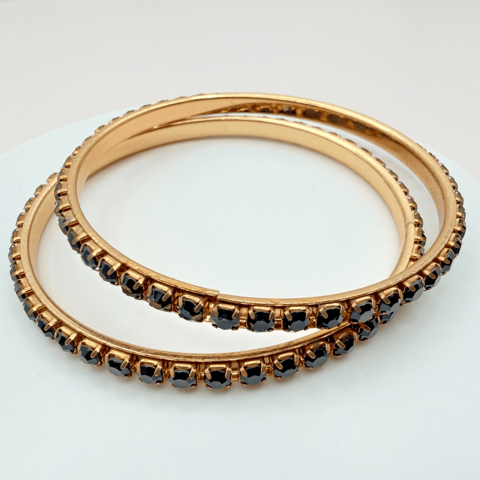 Vintage Y2K Black Glass Rhinestone Gold Tone Bangle Bracelet Set 2pc Jewelry