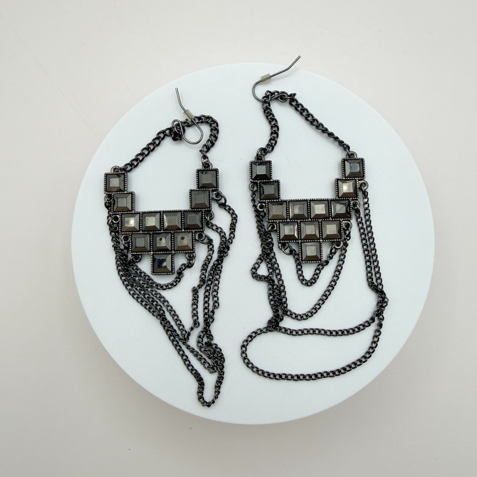 VTG Y2K Gunmetal Tone Geometric Glass Square Dangle Earrings Statement Jewelry