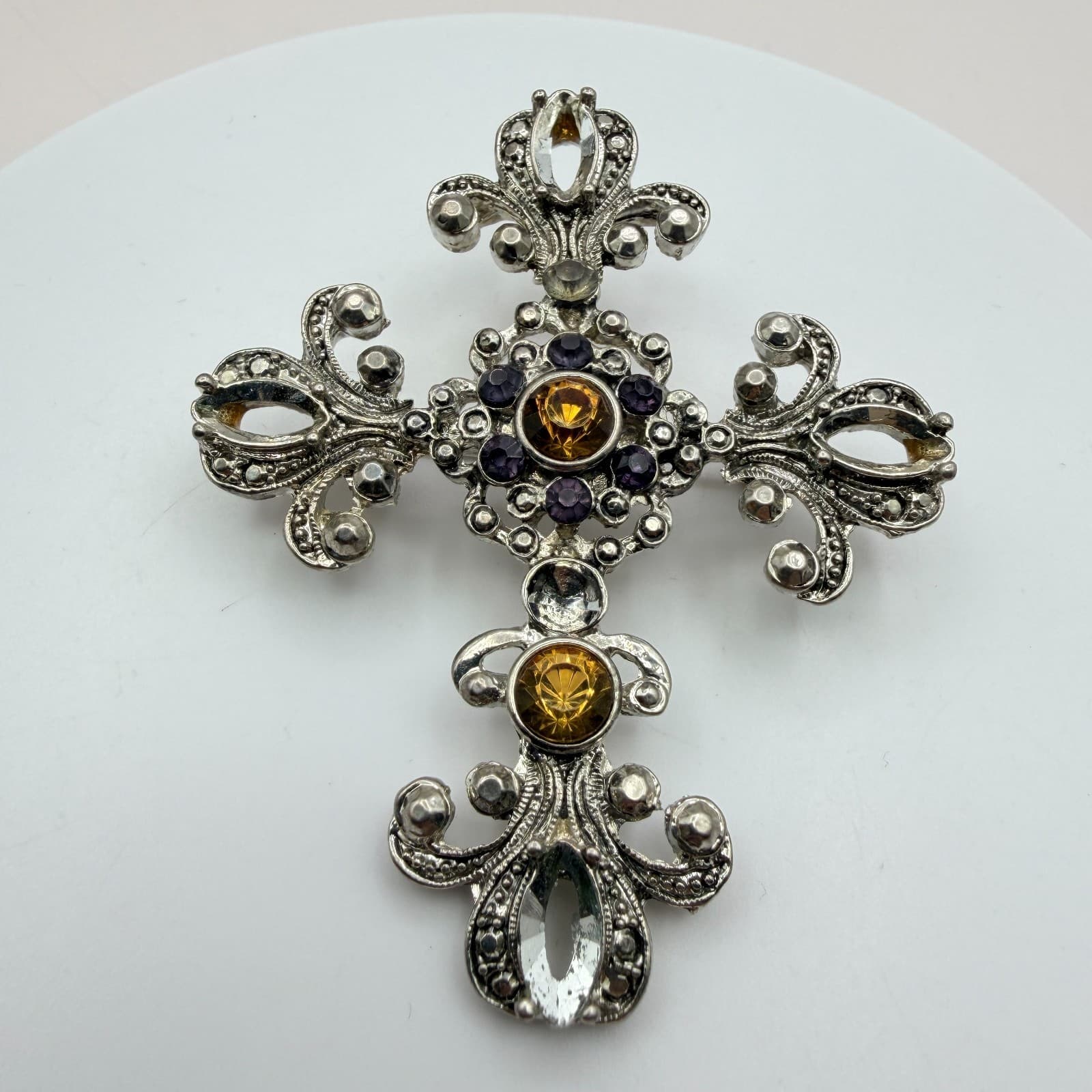Vintage Y2K Silver Tone Rhinestone Filigree Cross Brooch Pin Statement Jewelry