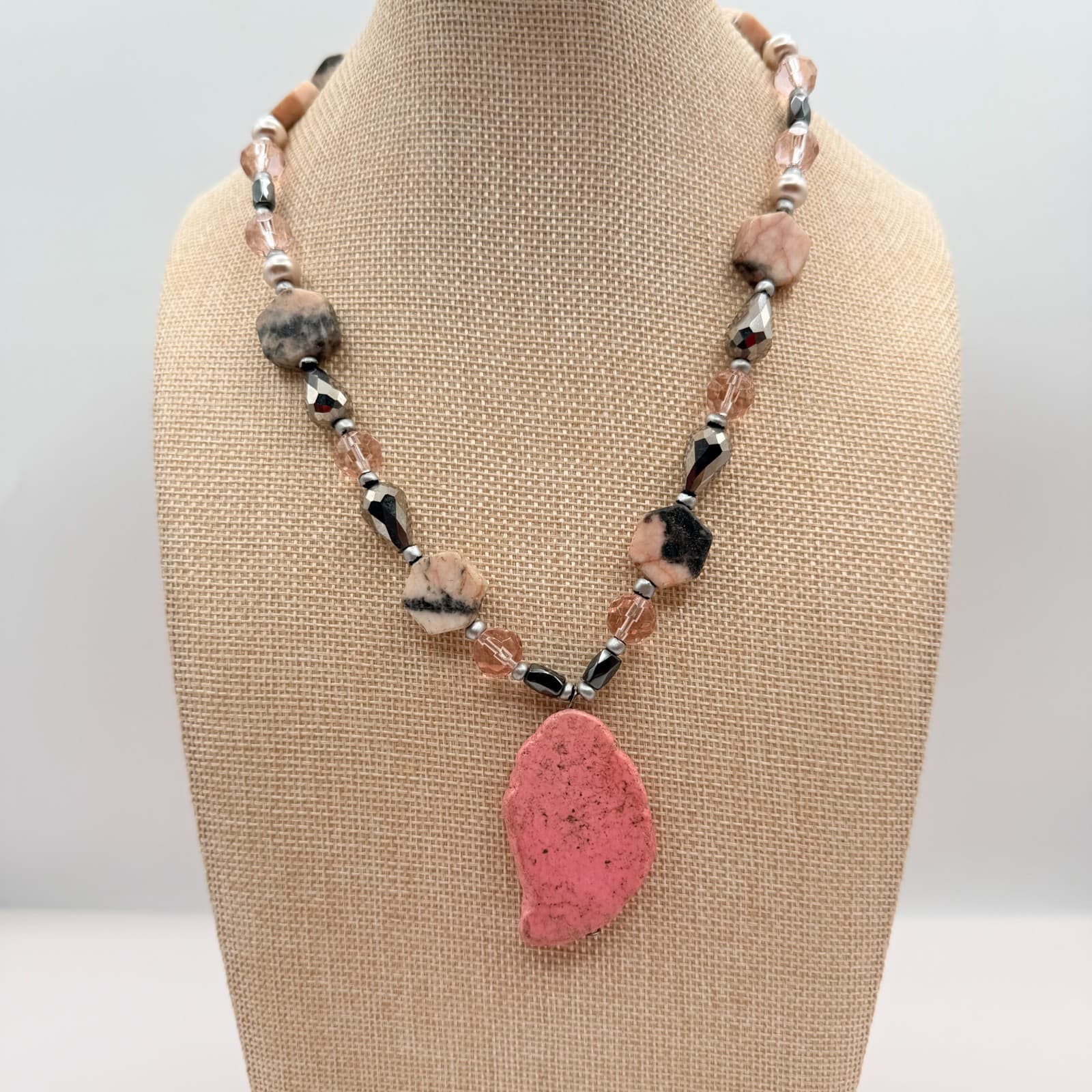 Vintage 90s Pink Stone Statement Necklace Glass Beaded Boho Fashion Jewelry