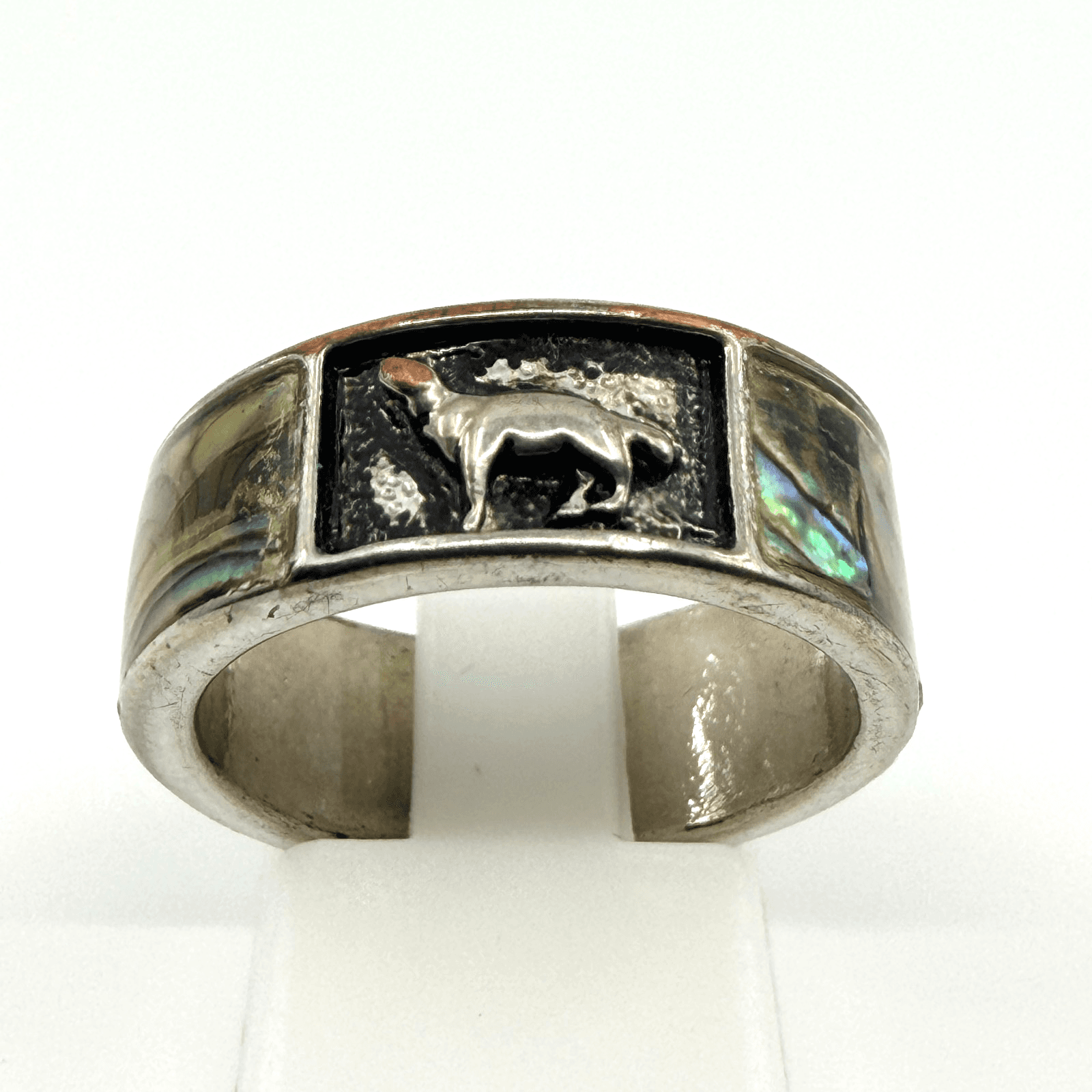 Vintage Silver Tone Dog Hound Ring Iridescent Inlay Band Statement Boho