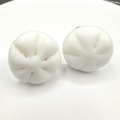 Vintage White Milk Glass Screw-Back Classic Fashion Button Stud Earrings