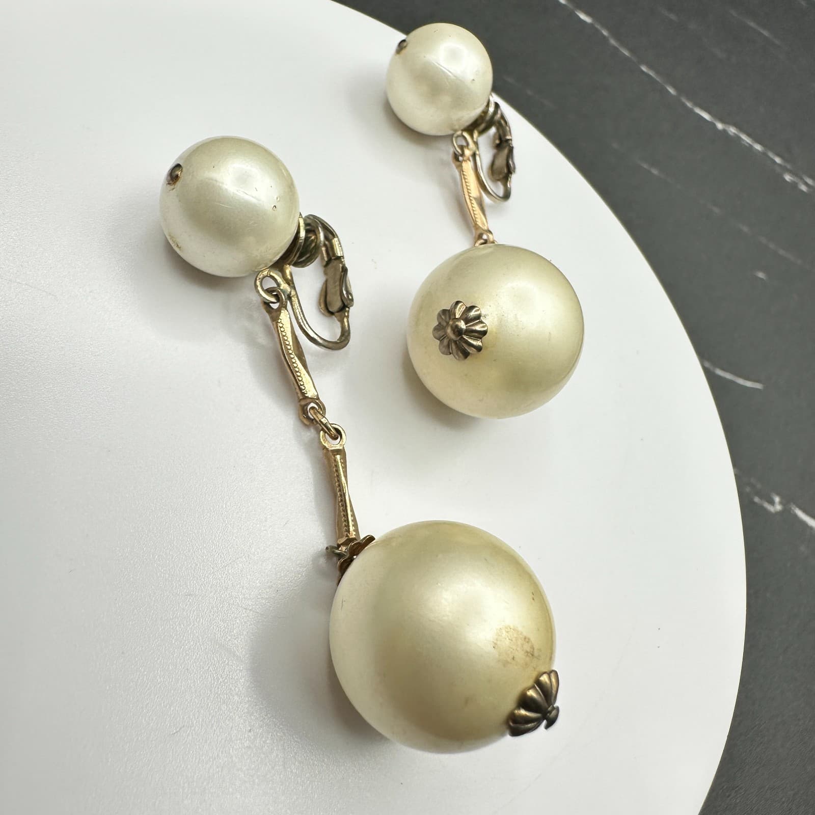Vintage Handmade Women's Gold Mounted Pearl Beauty Fashion Dangle/Drop Earrings