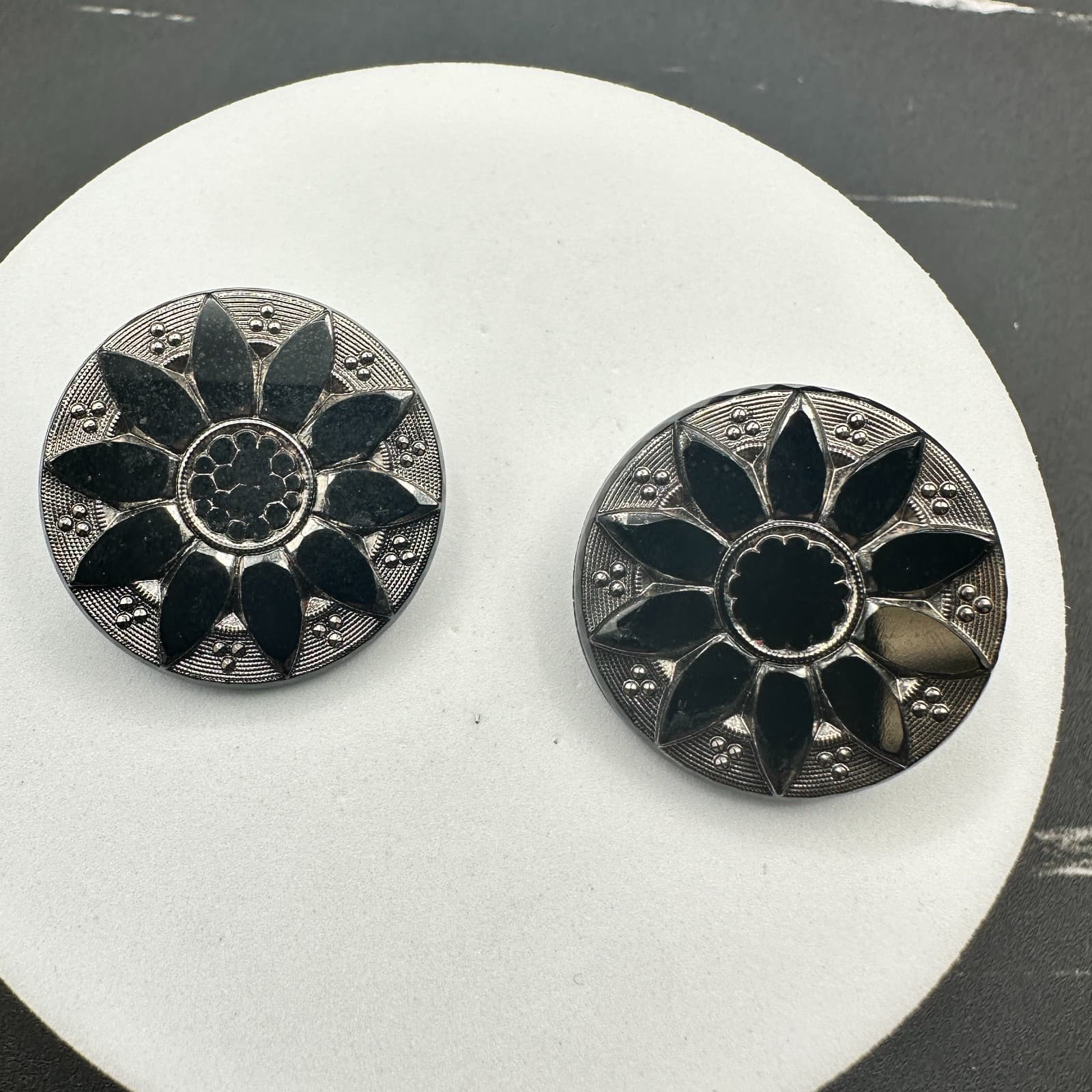 Vintage Black Enamel Sunburst Earrings Silver Tone Bold Retro Style