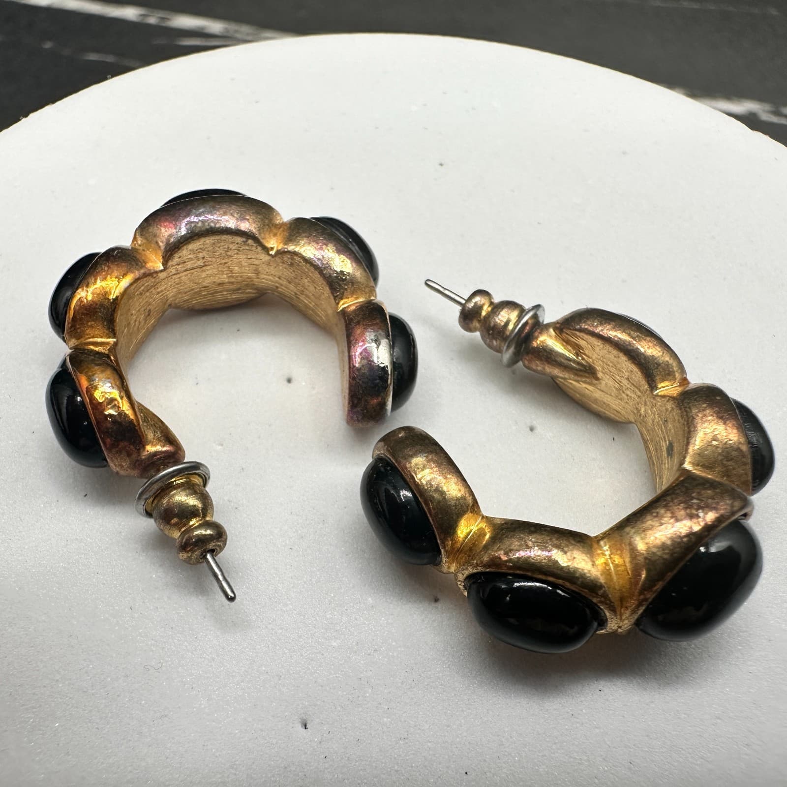 Vintage Gold Tone Black Cabochon Hoop Earrings Bold Sculpted Design