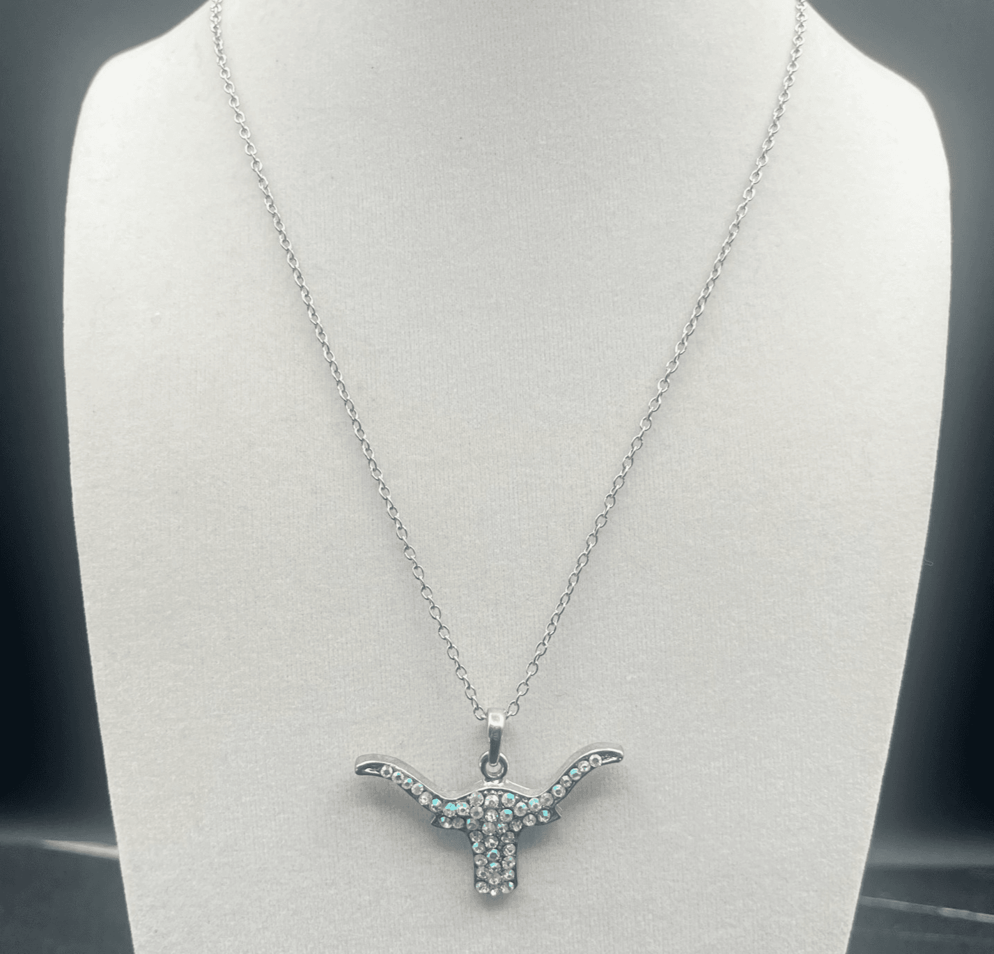 Vintage Rhinestone Longhorn Pendant Necklace Silver Tone Bull Head Jewellery