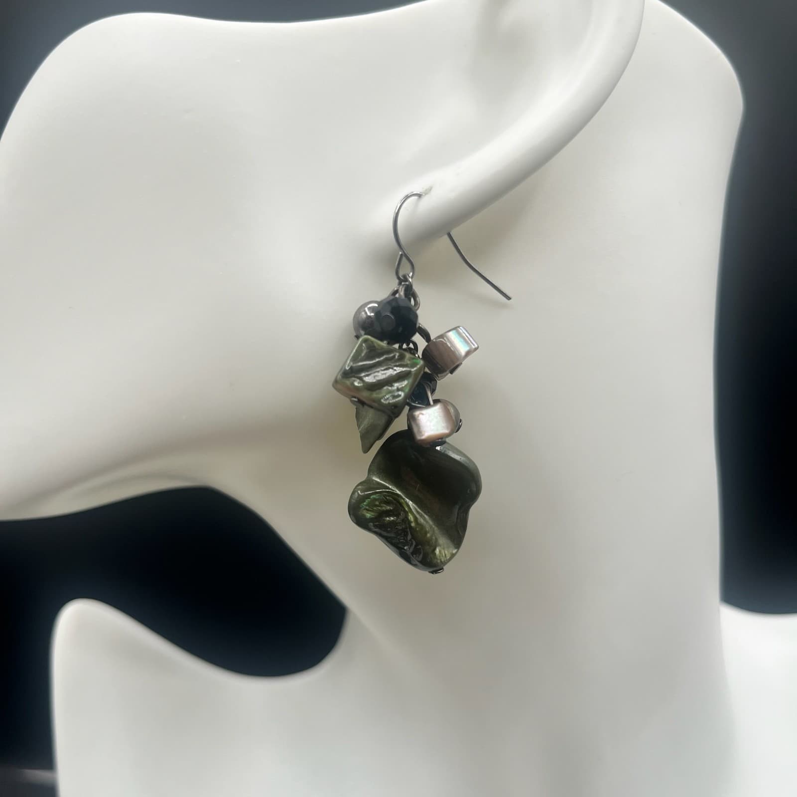 Vintage Dyed Shell Cluster Dangle Earrings Green Iridescent Boho Statement