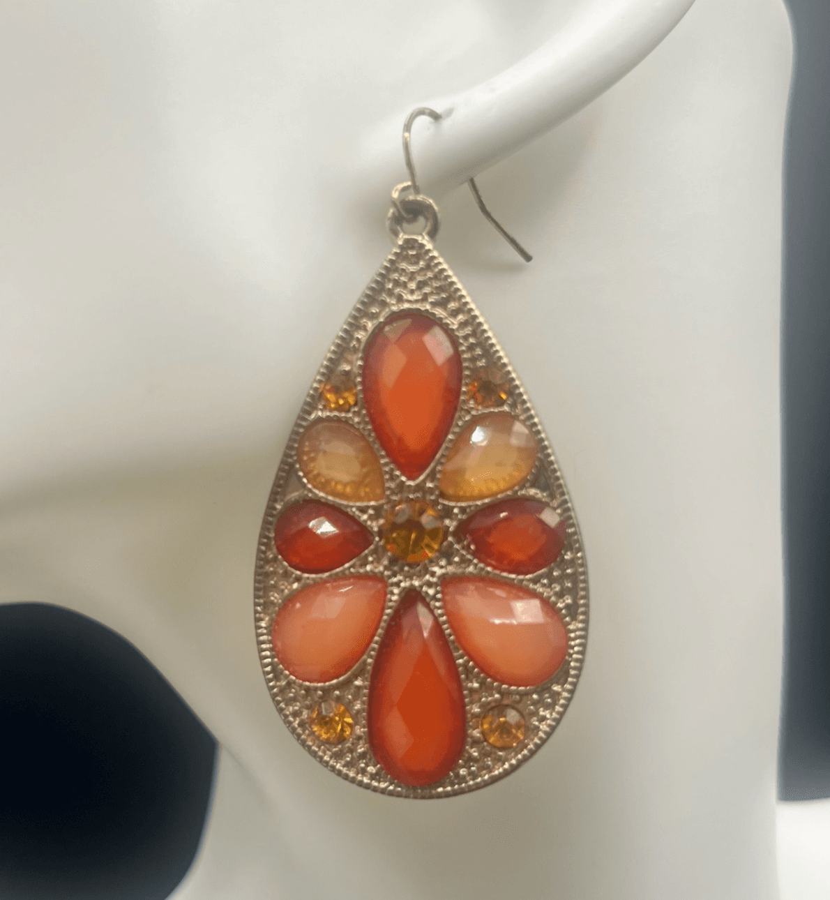 Vintage Teardrop Dangle Earrings Jewelry Hook Rhinestones Gold Tone Statement