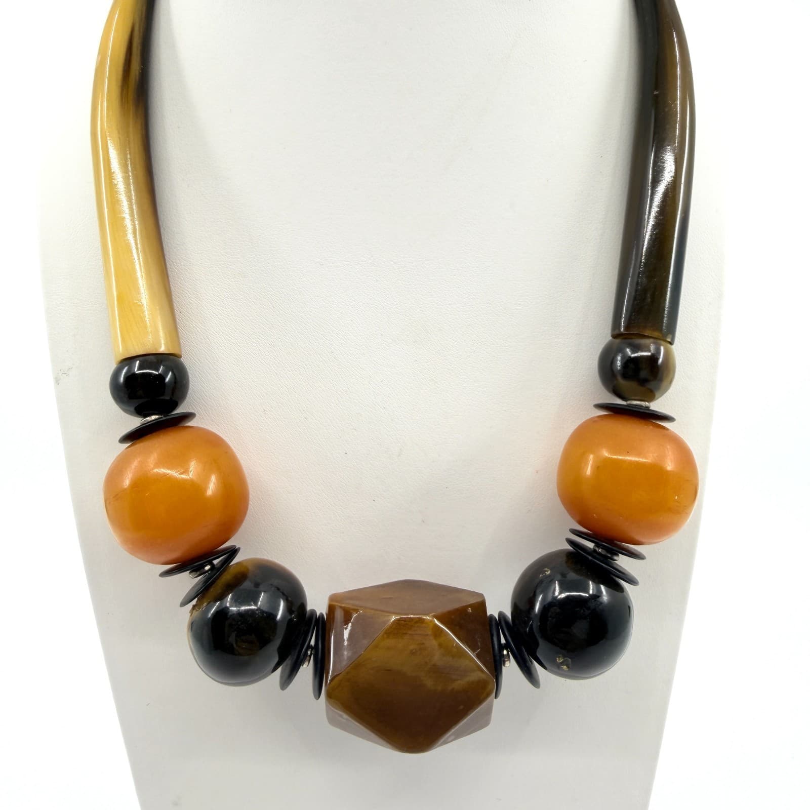 Vintage Chunky Resin Faux Horn Tusk Geometric Bead Statement Necklace Boho 90s