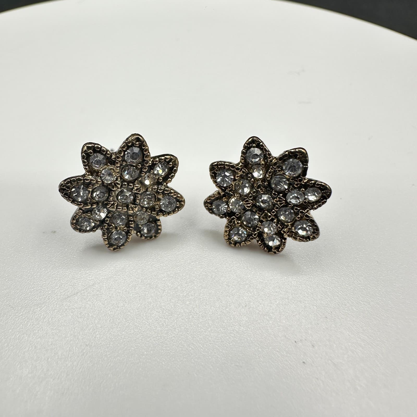 Vintage Francesca's Women's Flower Stud Earrings Clear Rhinestone Bronze Tone