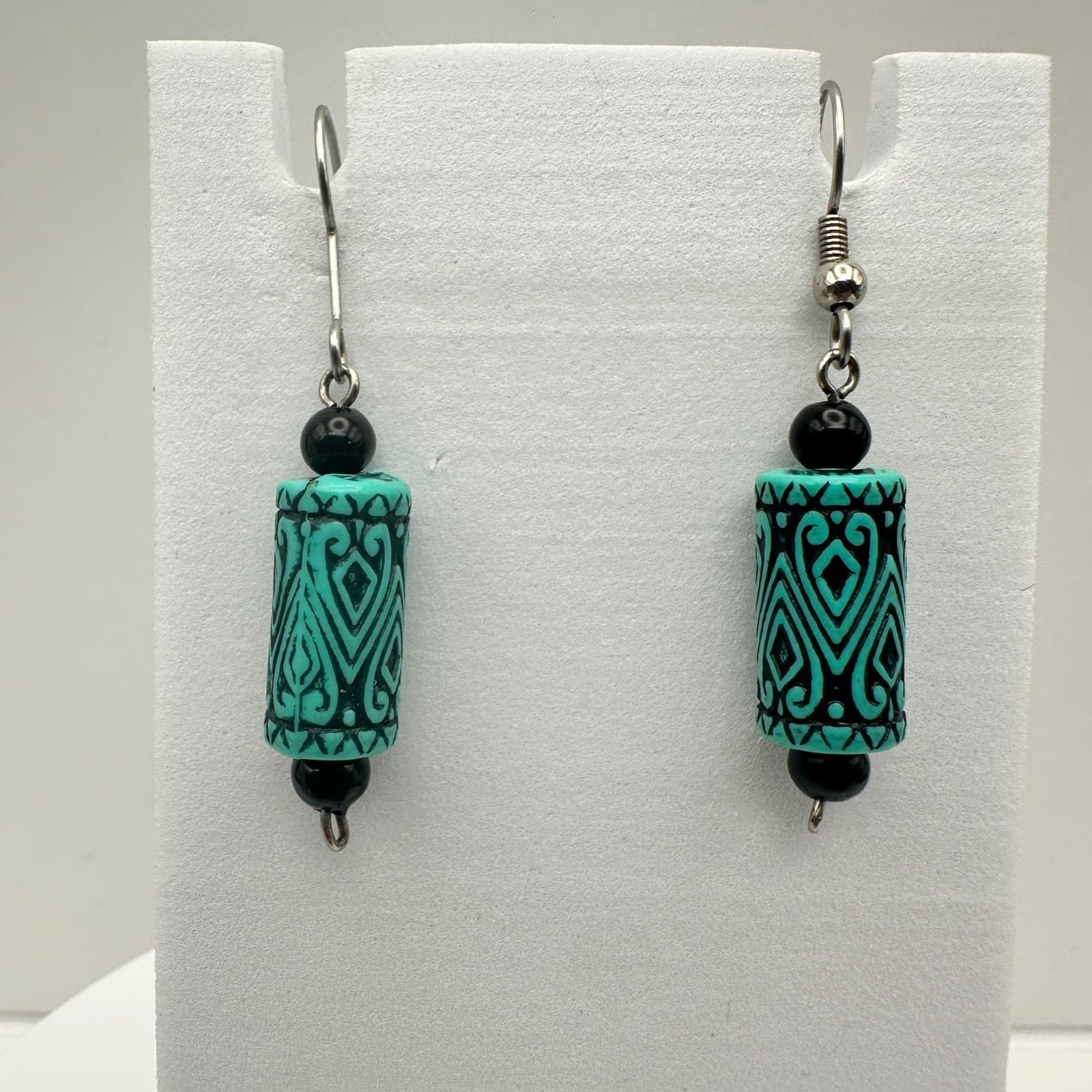 Vintage 90s Boho Teal Cylinder Drop Earrings Black Accents Tribal Pattern