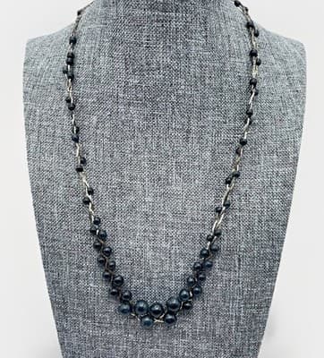 Vintage 80s 90s Black Faux Pearl Hematite Zig Zag Bead Necklace Gold Tone Clasp