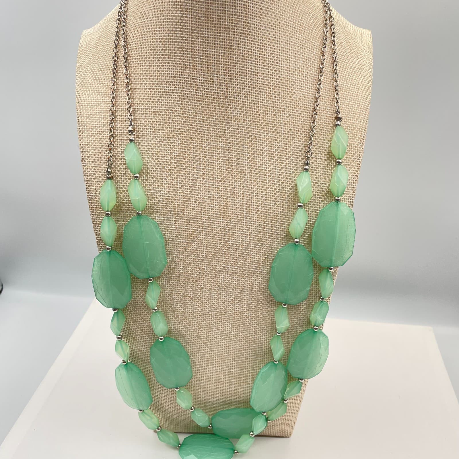 Vintage Green Beaded Double Strand Necklace Silver Tone Layered Chunky Statement